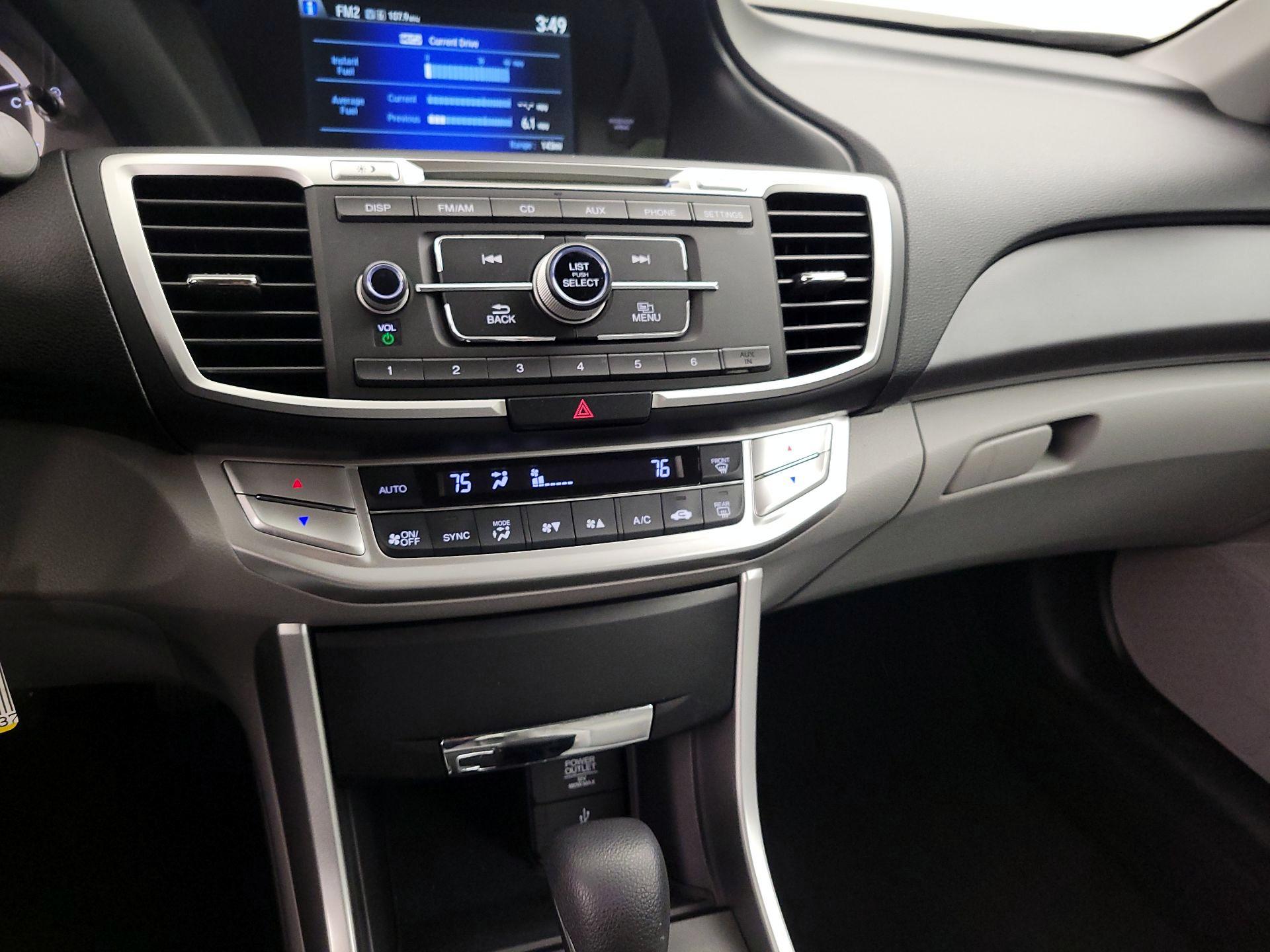 Thumbnail: 2014 Honda Accord - 16