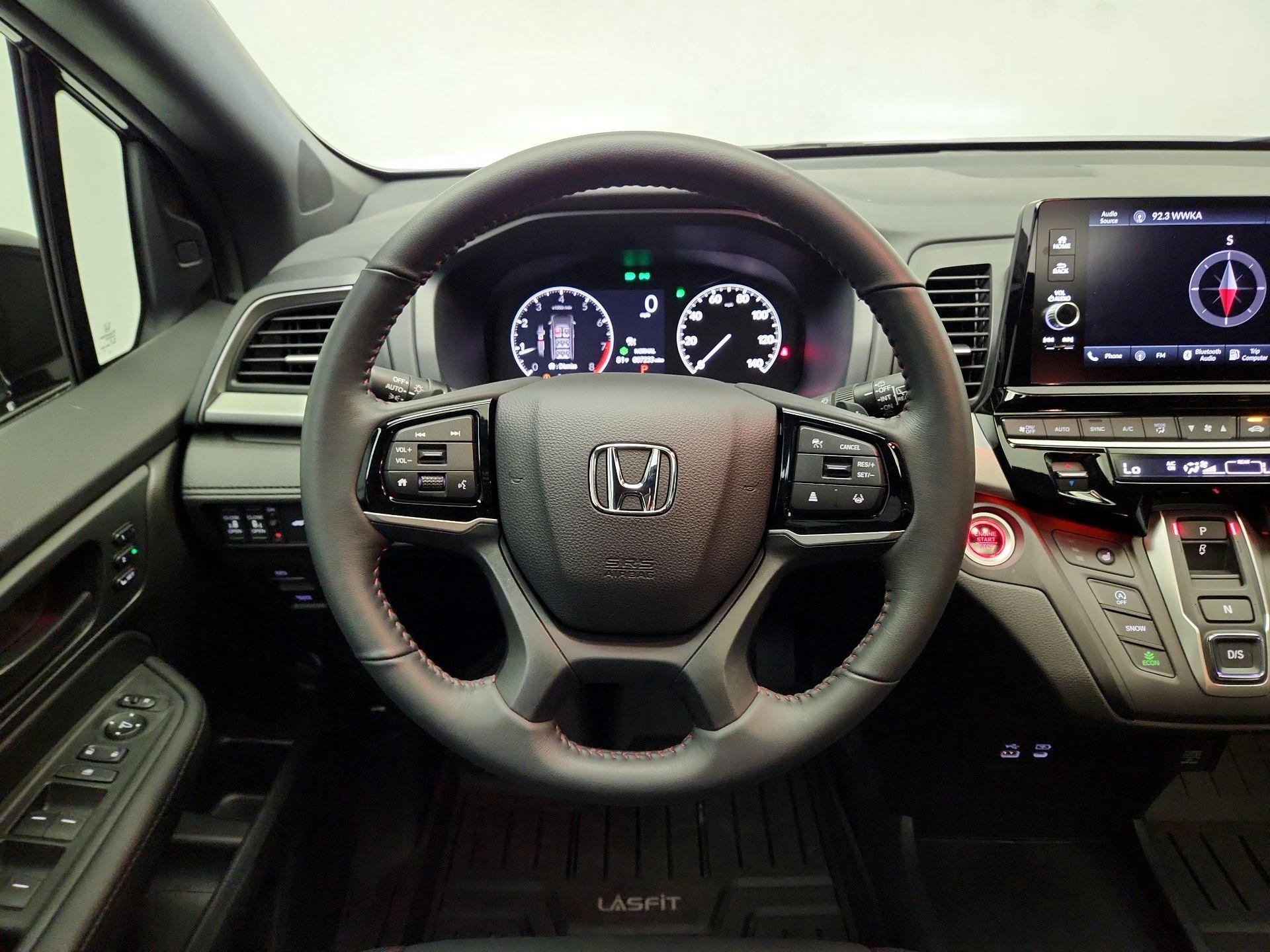 Thumbnail: 2025 Honda Odyssey - 10