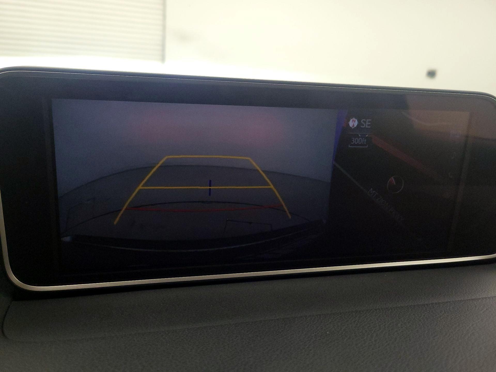 Thumbnail: 2018 Lexus RX - 15