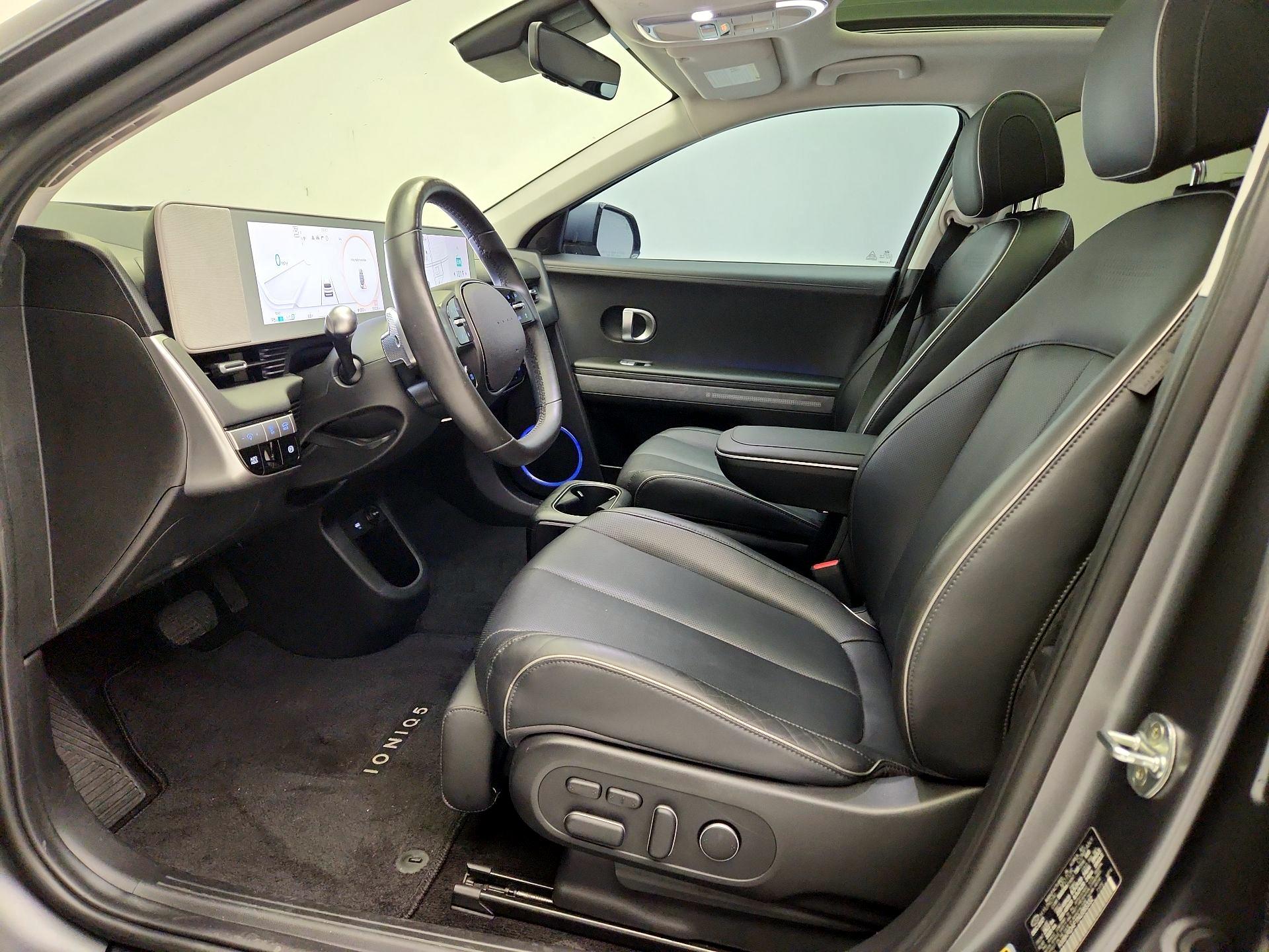 Thumbnail: 2022 Hyundai Ioniq 5 - 11