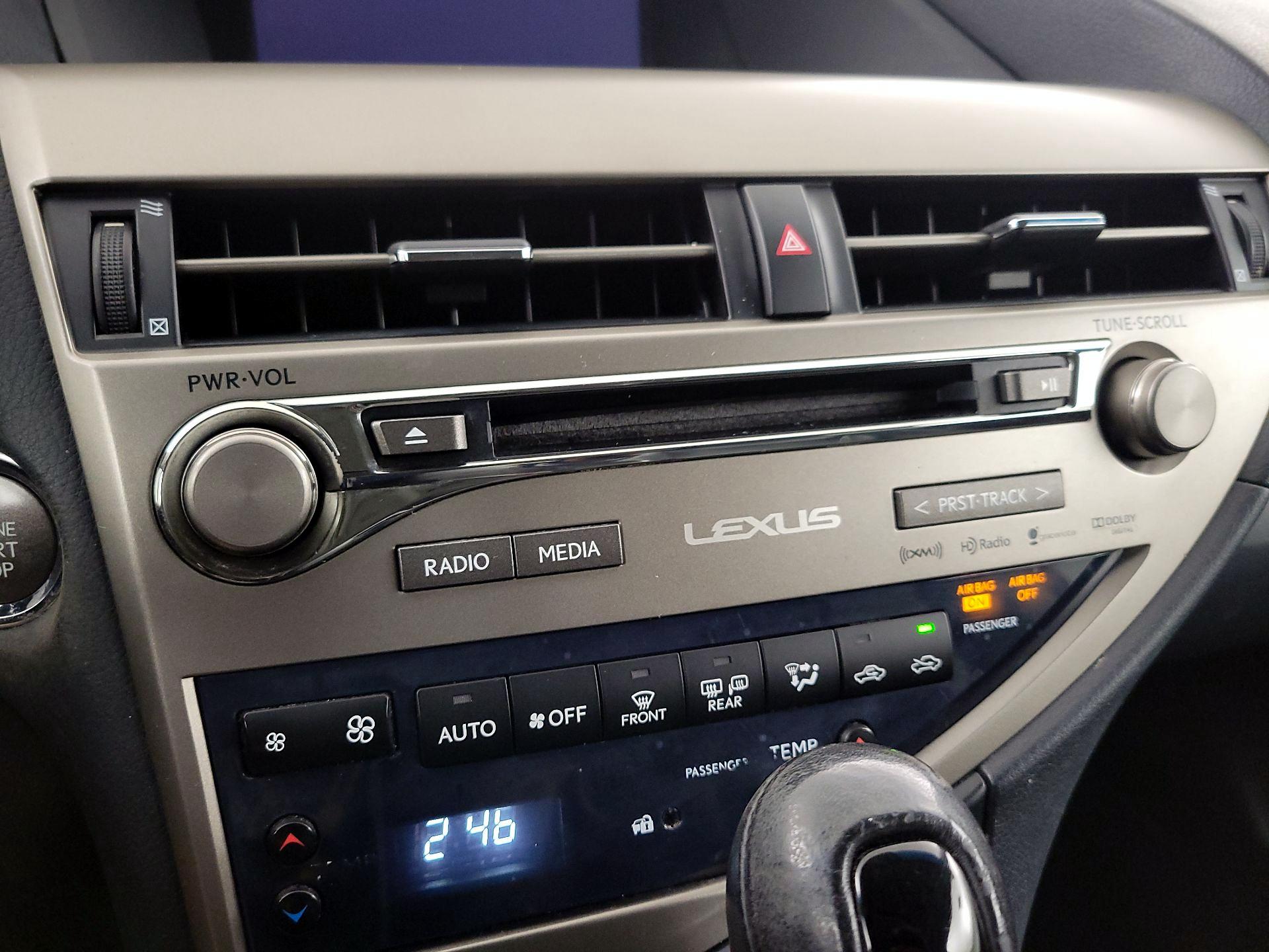 Thumbnail: 2015 Lexus RX - 17