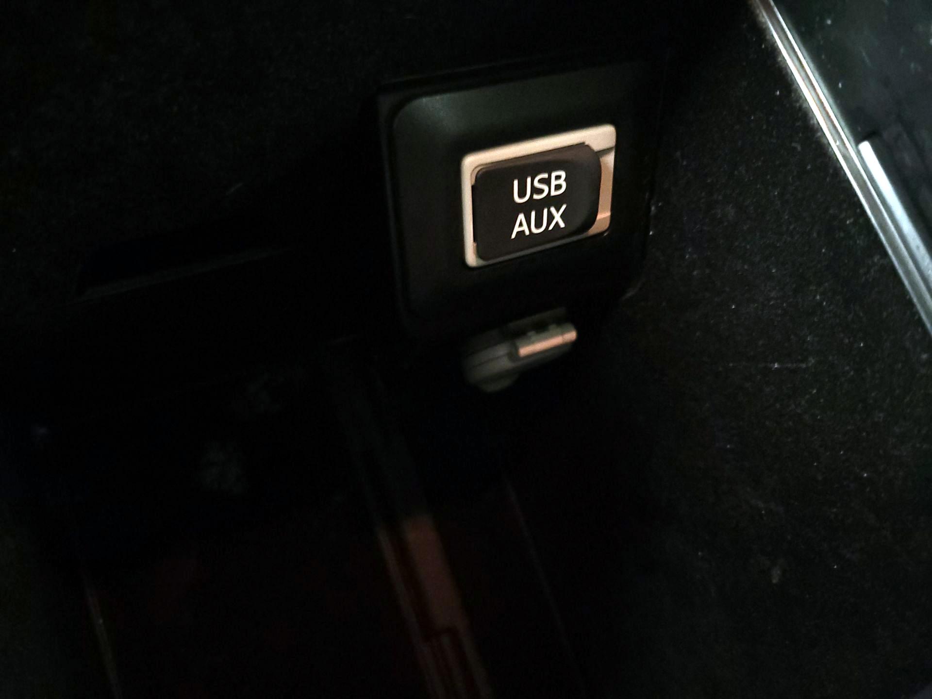 Thumbnail: 2015 Lexus RX - 19