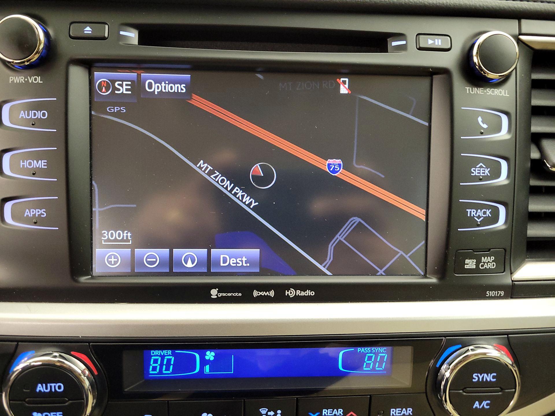 Thumbnail: 2018 Toyota Highlander - 14