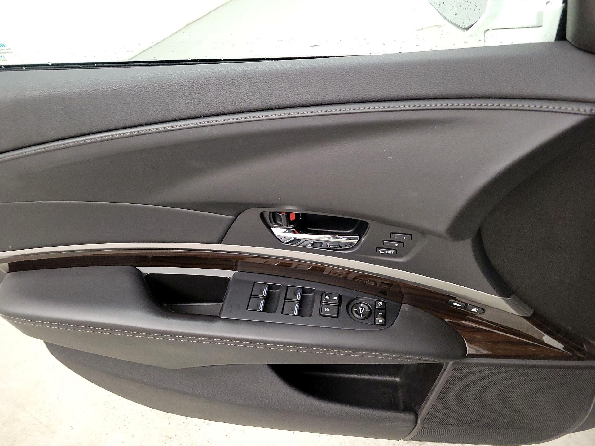 Thumbnail: 2014 Acura RLX - 12