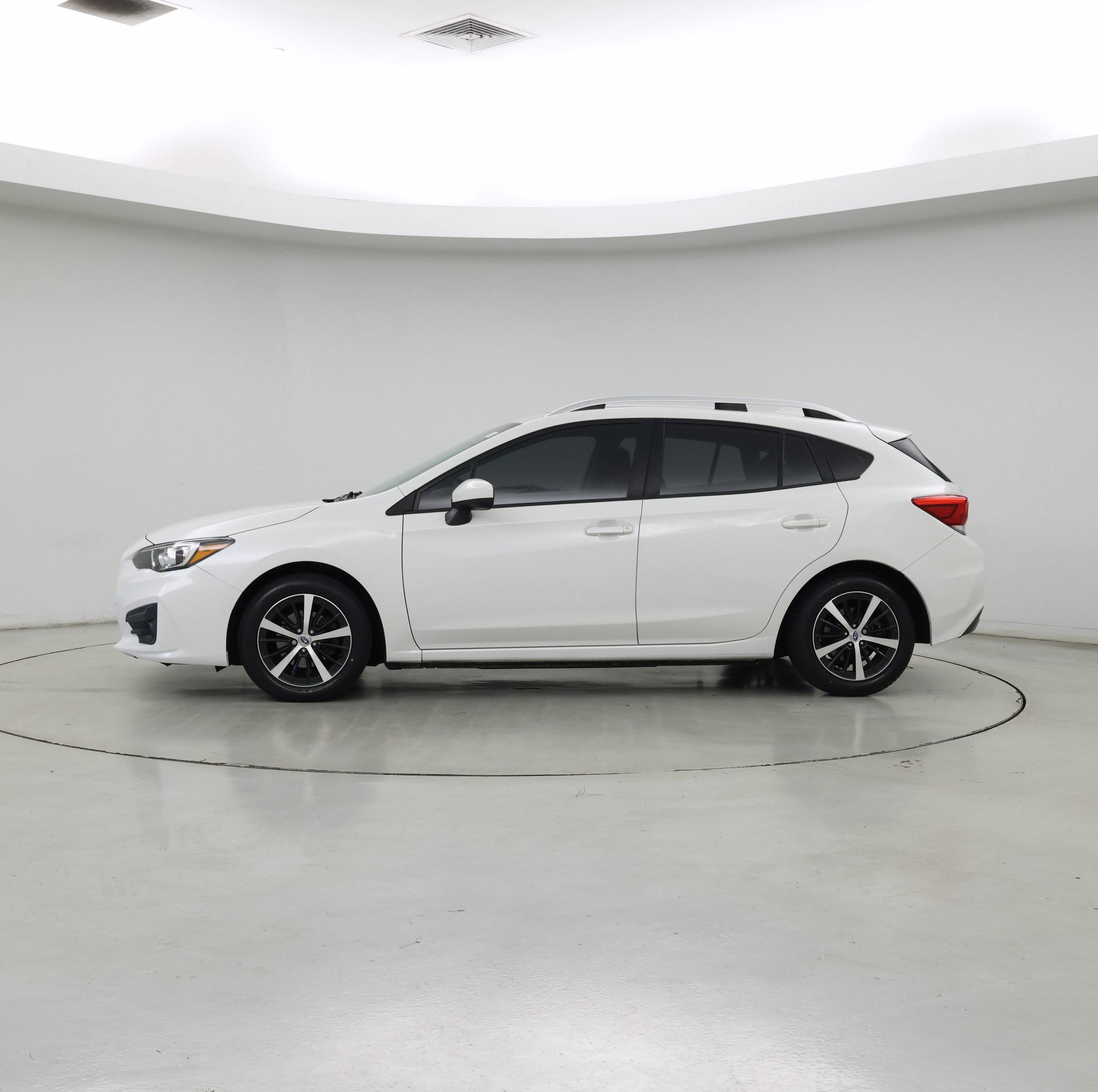 Thumbnail: 2019 Subaru Impreza - 3