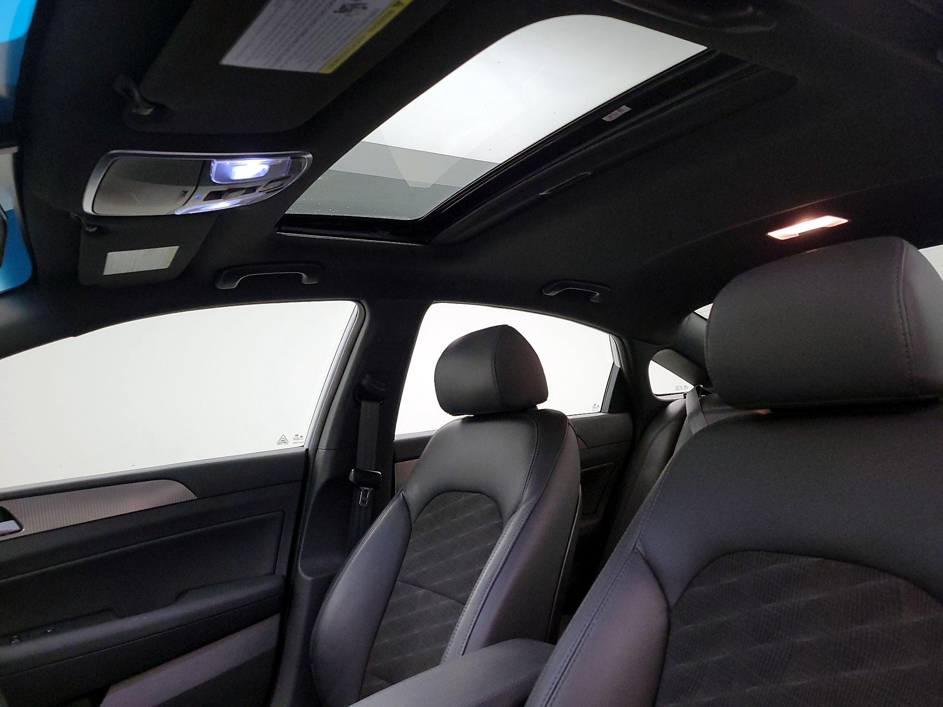 Thumbnail: 2018 Hyundai Sonata - 19