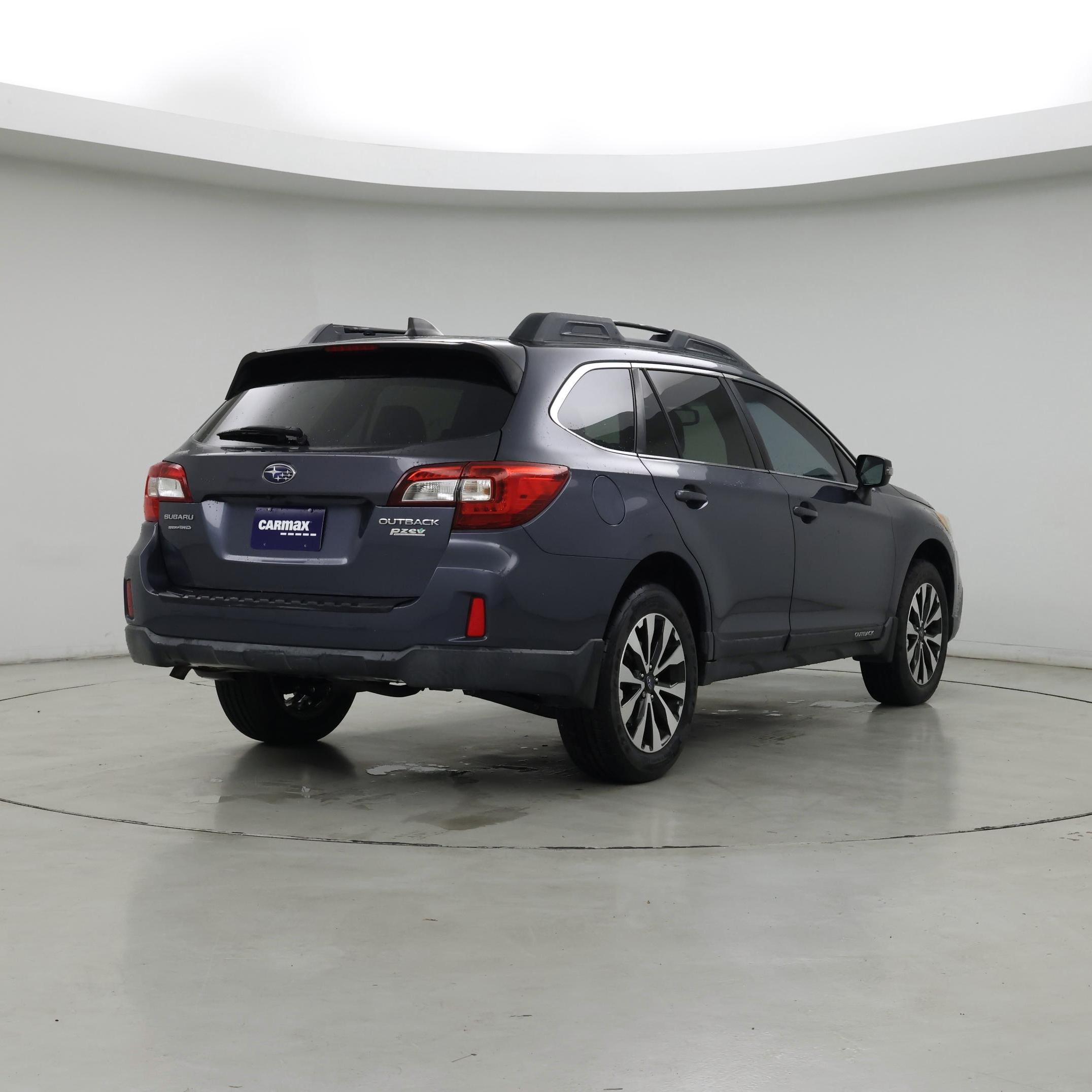 Thumbnail: 2017 Subaru Outback - 8