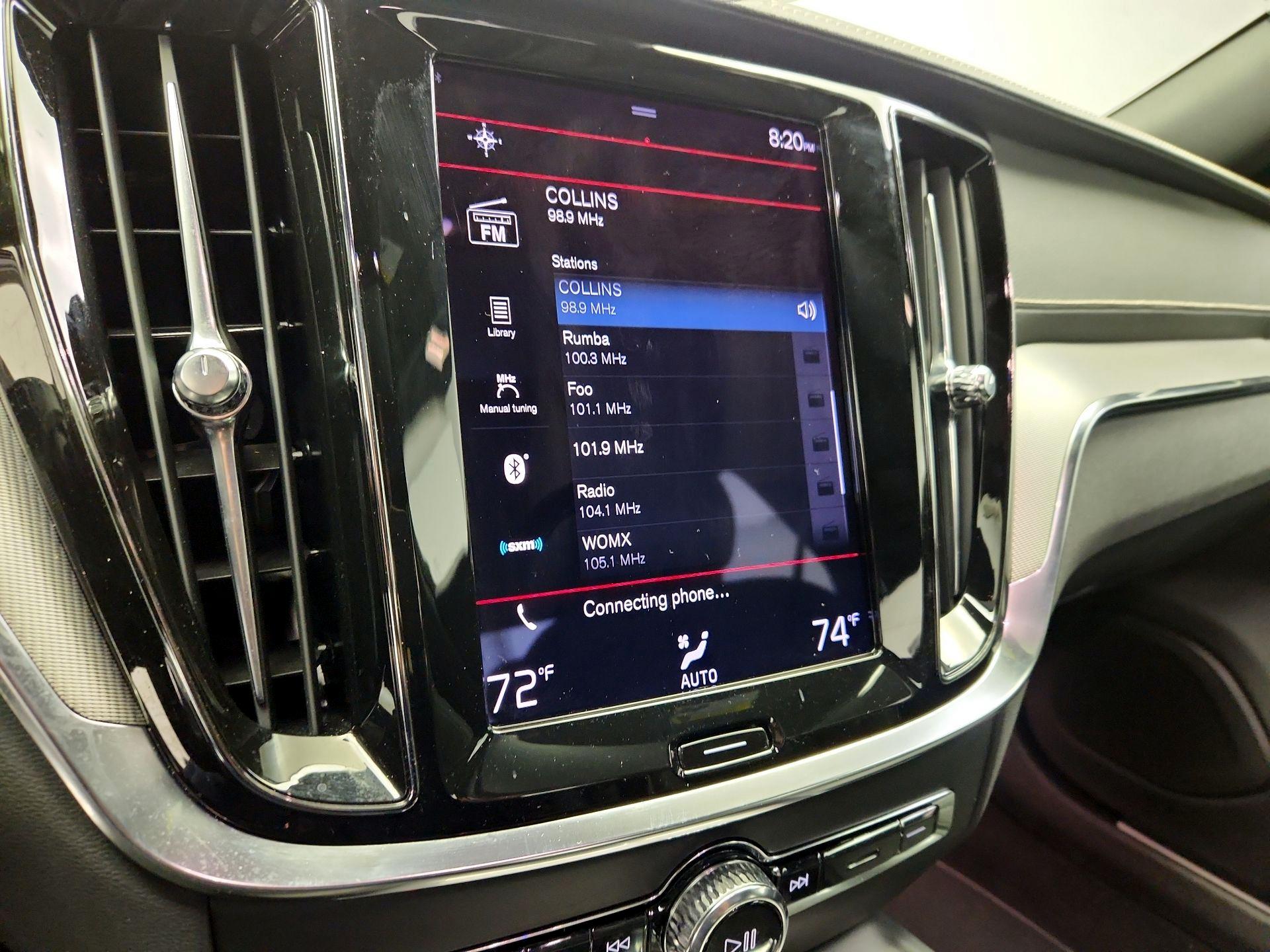 Thumbnail: 2022 Volvo S60 - 16