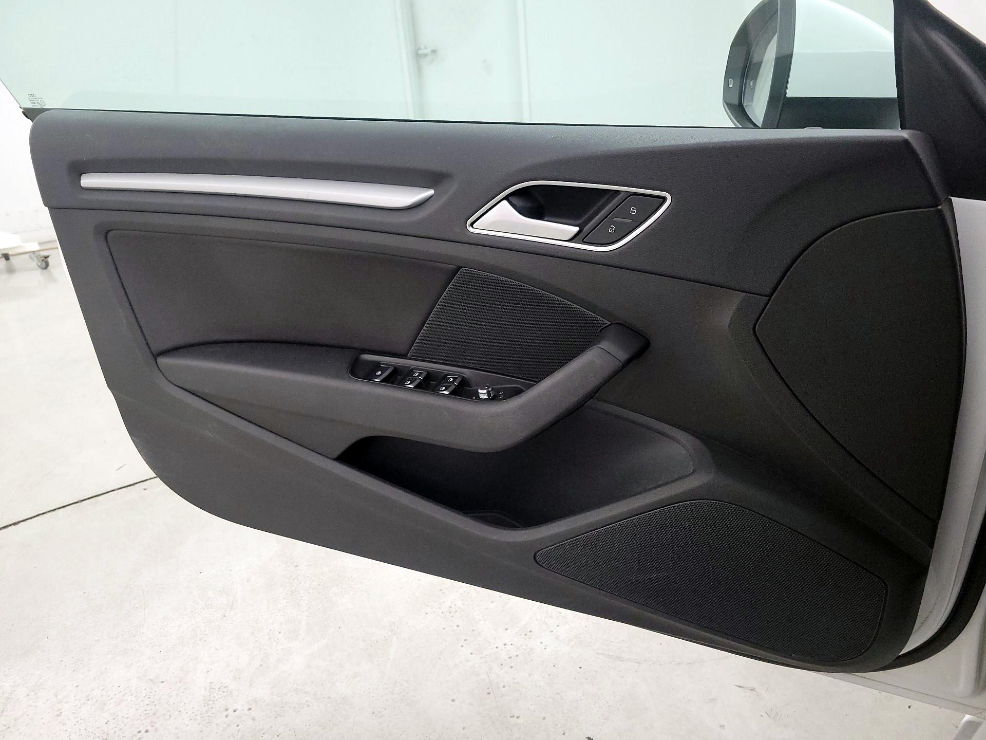 Thumbnail: 2016 Audi A3 - 12