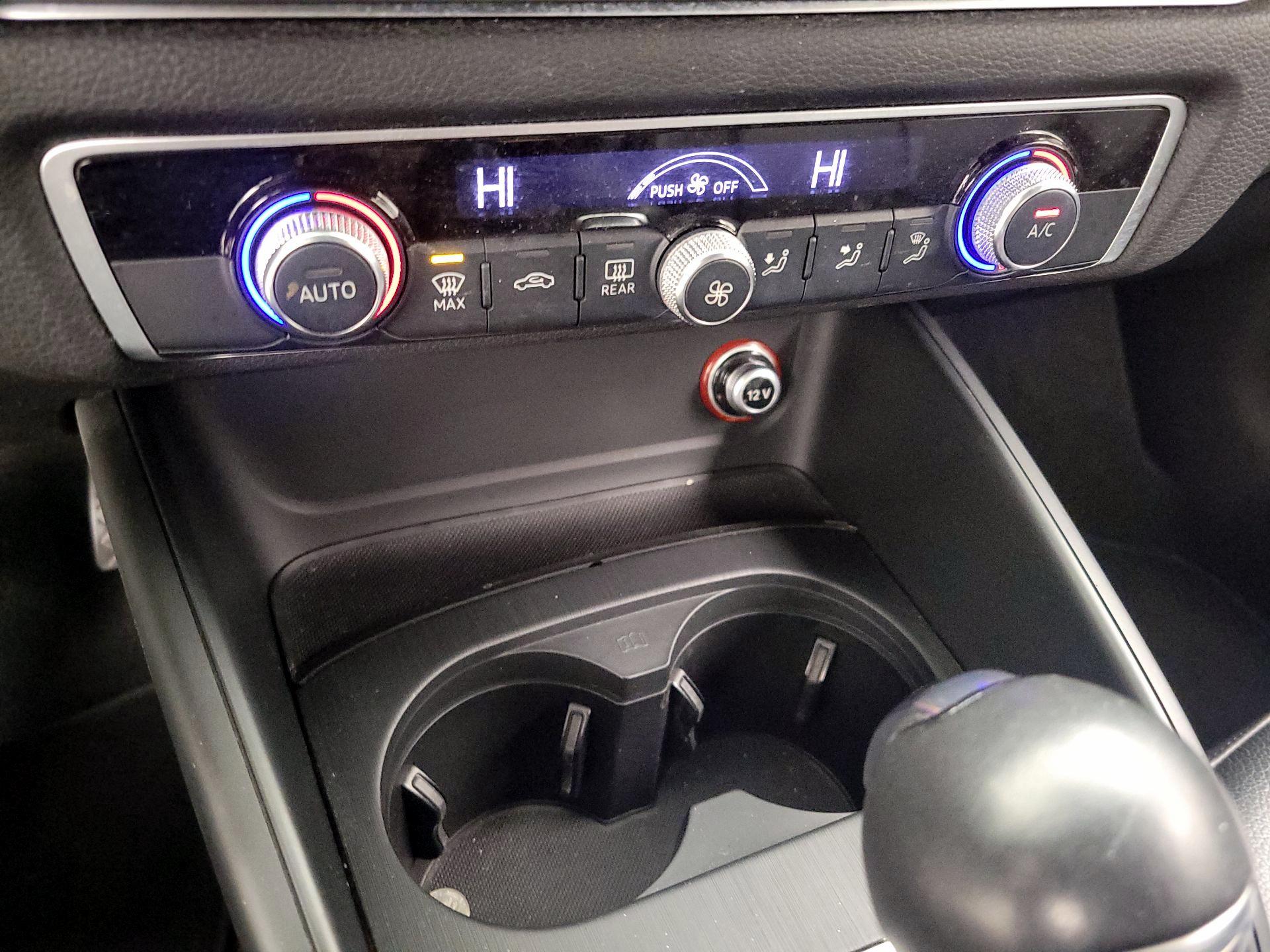 Thumbnail: 2016 Audi A3 - 16