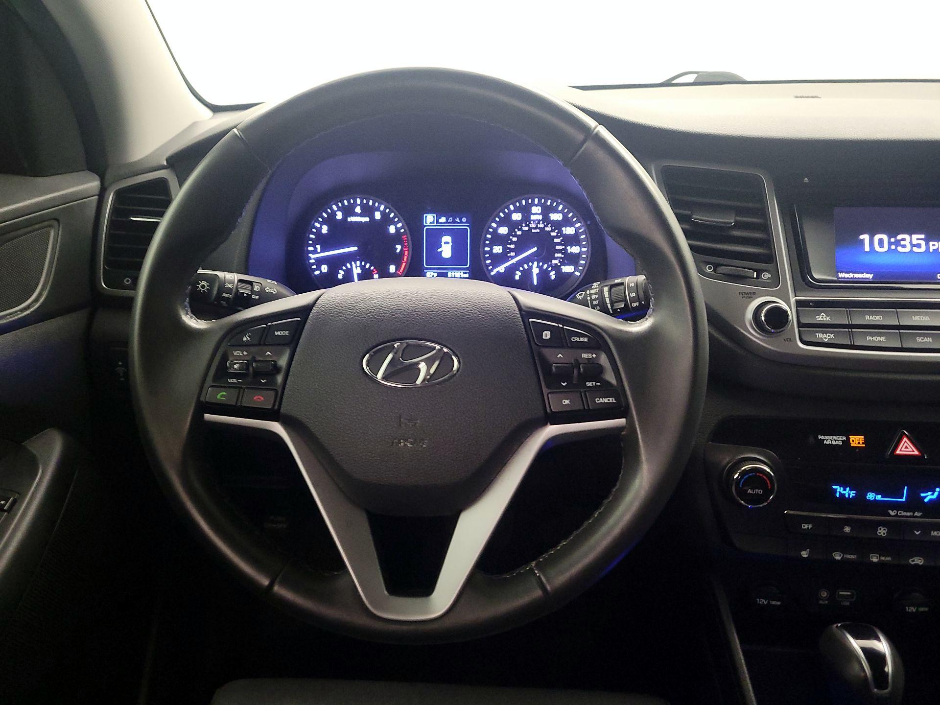 Thumbnail: 2017 Hyundai Tucson - 10