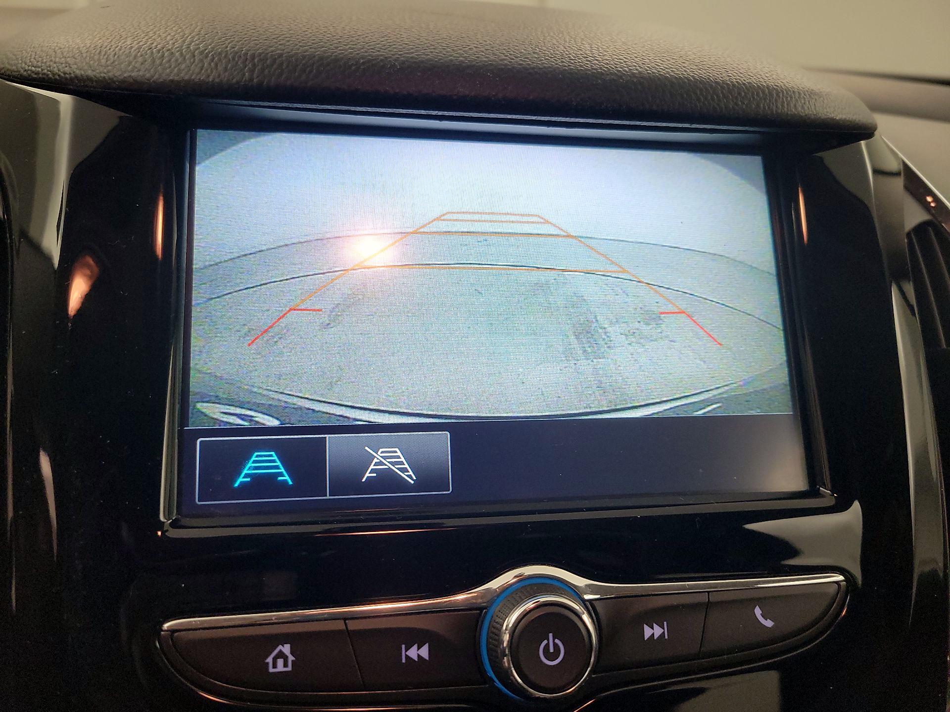 Thumbnail: 2018 Chevrolet Cruze - 14