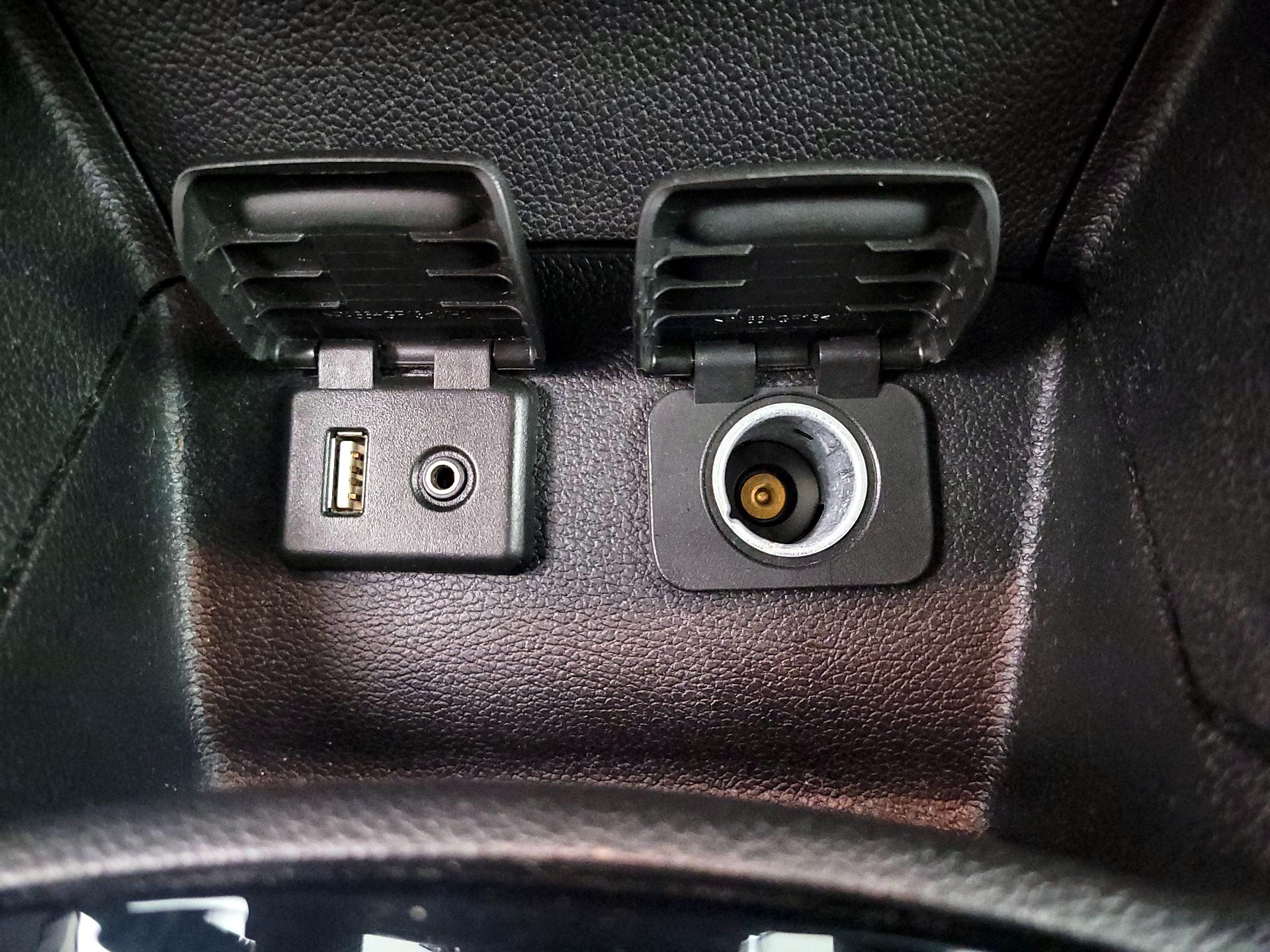 Thumbnail: 2018 Chevrolet Cruze - 18