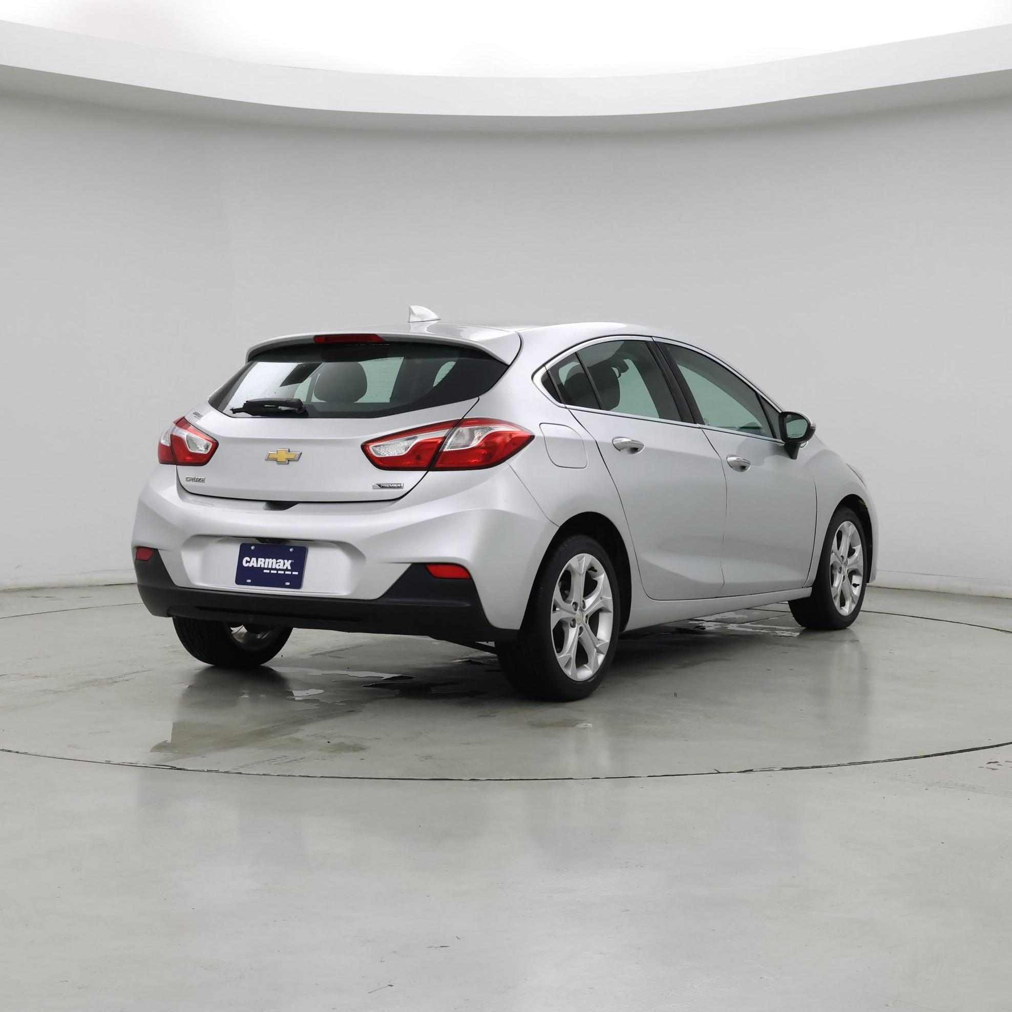 Thumbnail: 2018 Chevrolet Cruze - 8