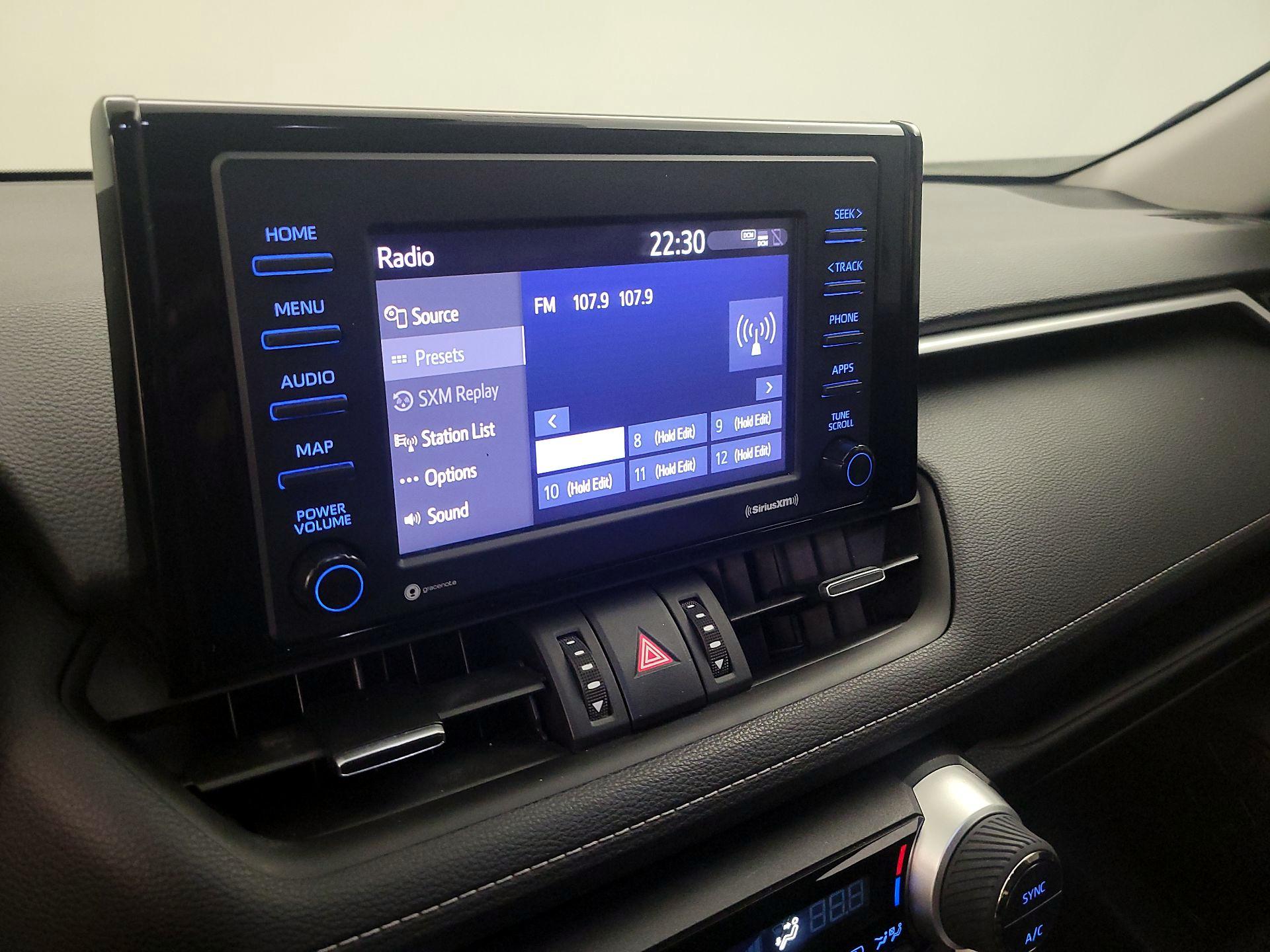 Thumbnail: 2021 Toyota RAV4 - 15