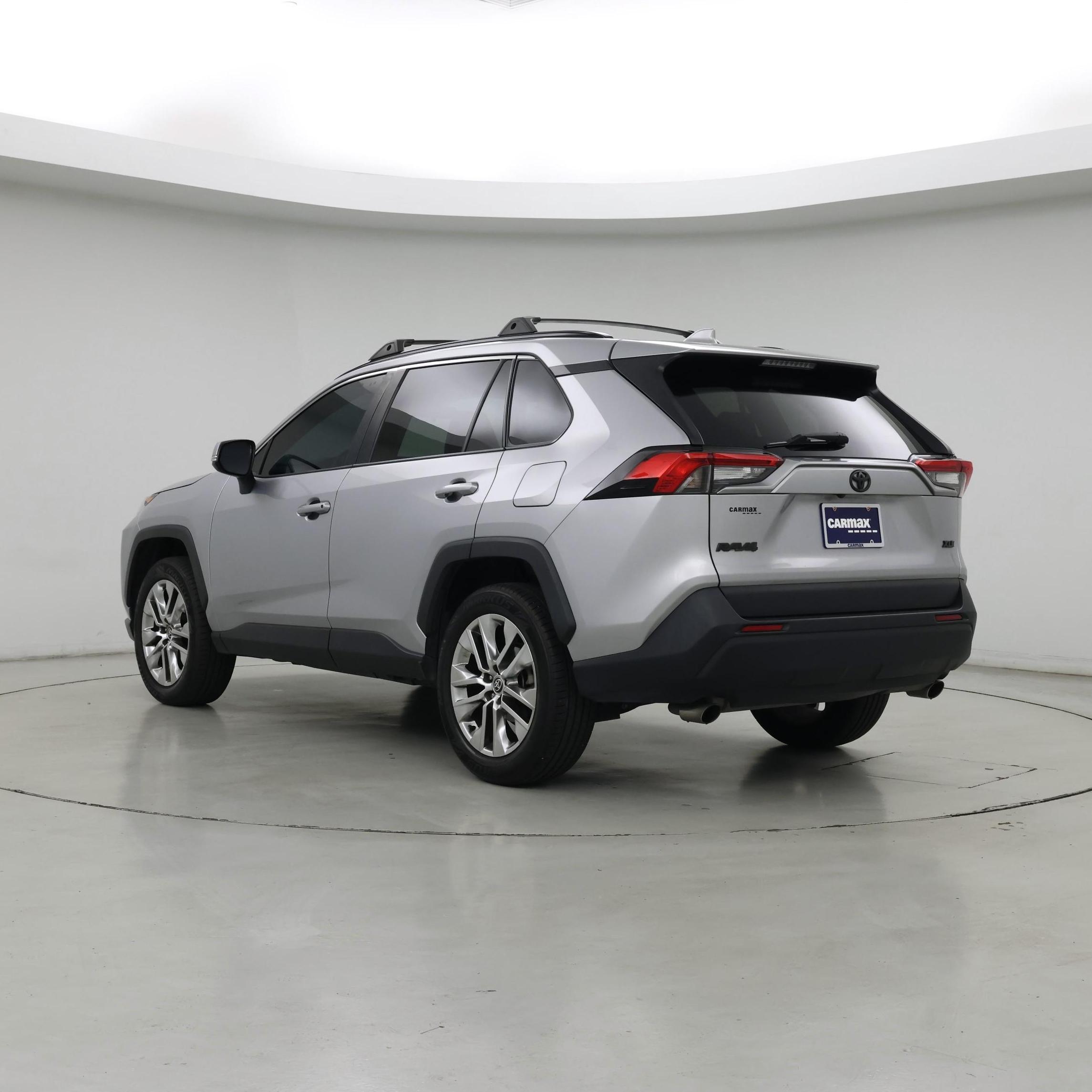 Thumbnail: 2021 Toyota RAV4 - 2
