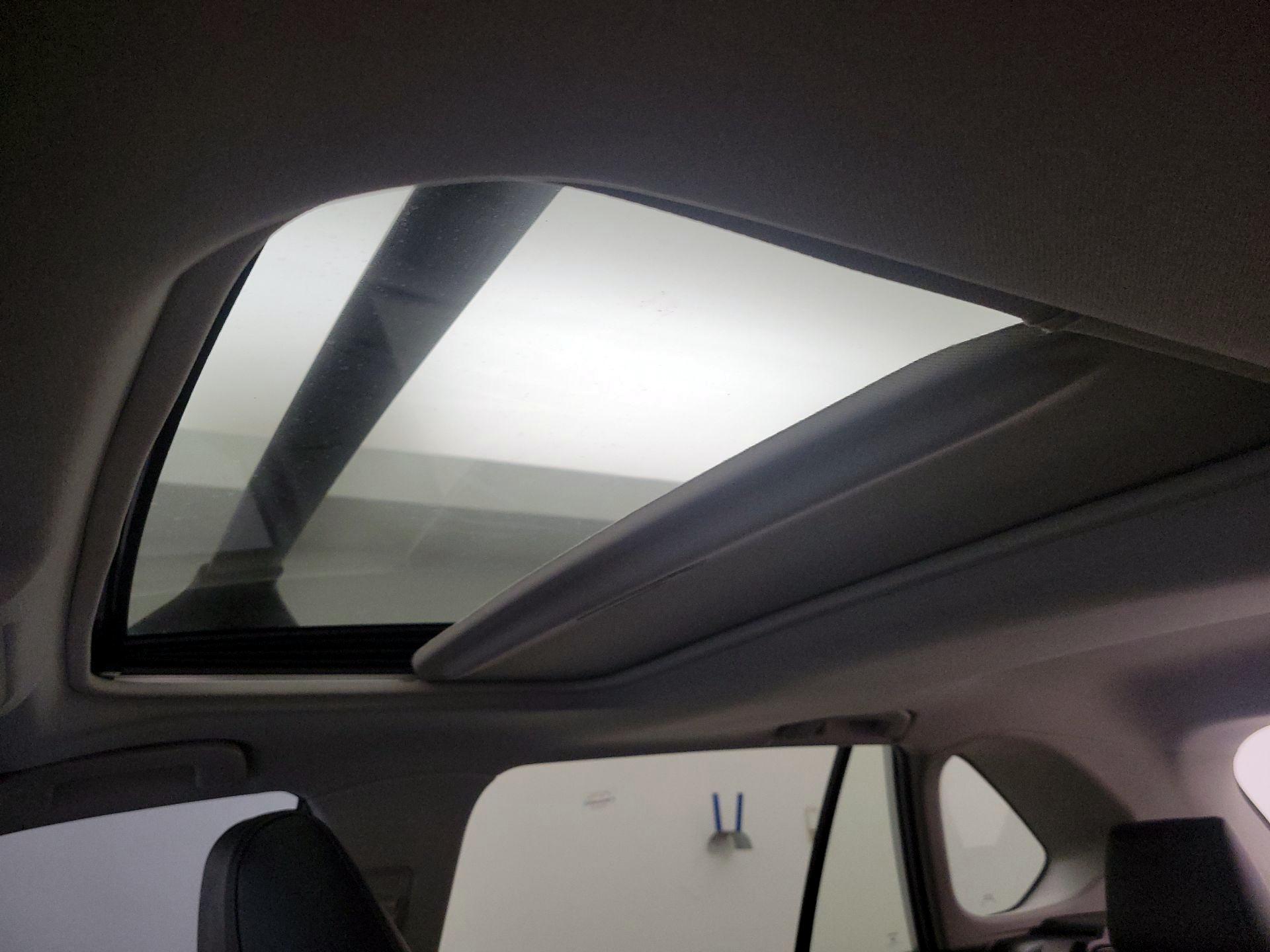 Thumbnail: 2021 Toyota RAV4 - 19