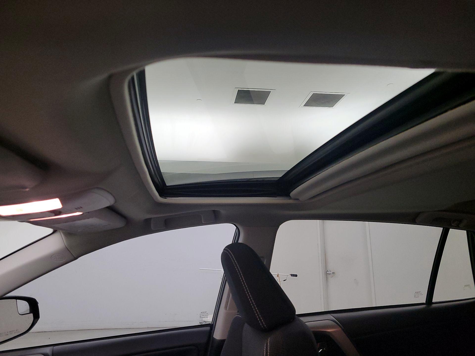 Thumbnail: 2017 Toyota RAV4 - 19