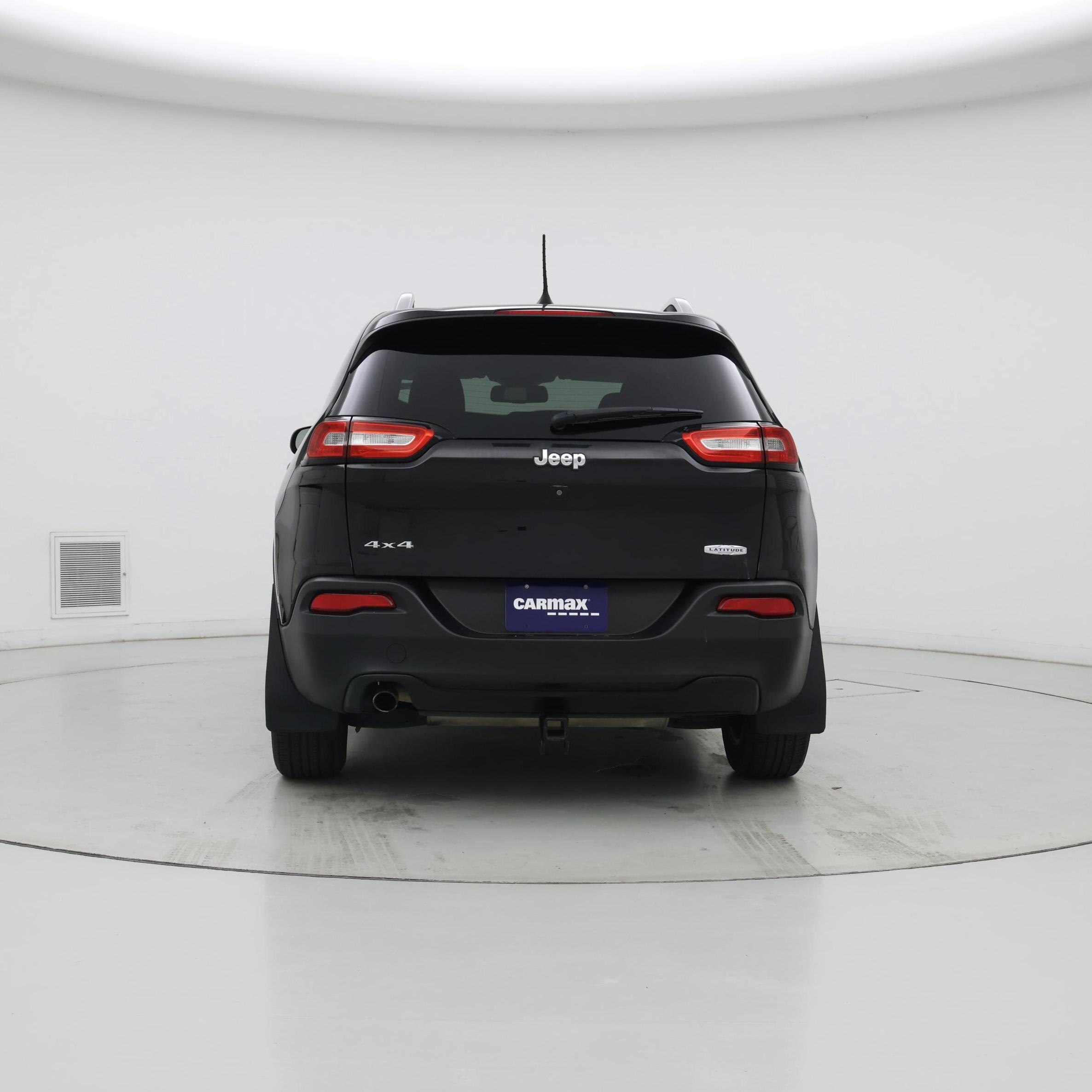 Thumbnail: 2018 Jeep Cherokee - 6