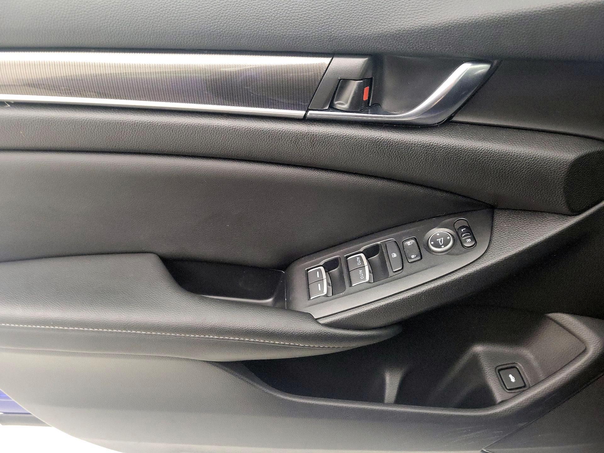 Thumbnail: 2021 Honda Accord - 12