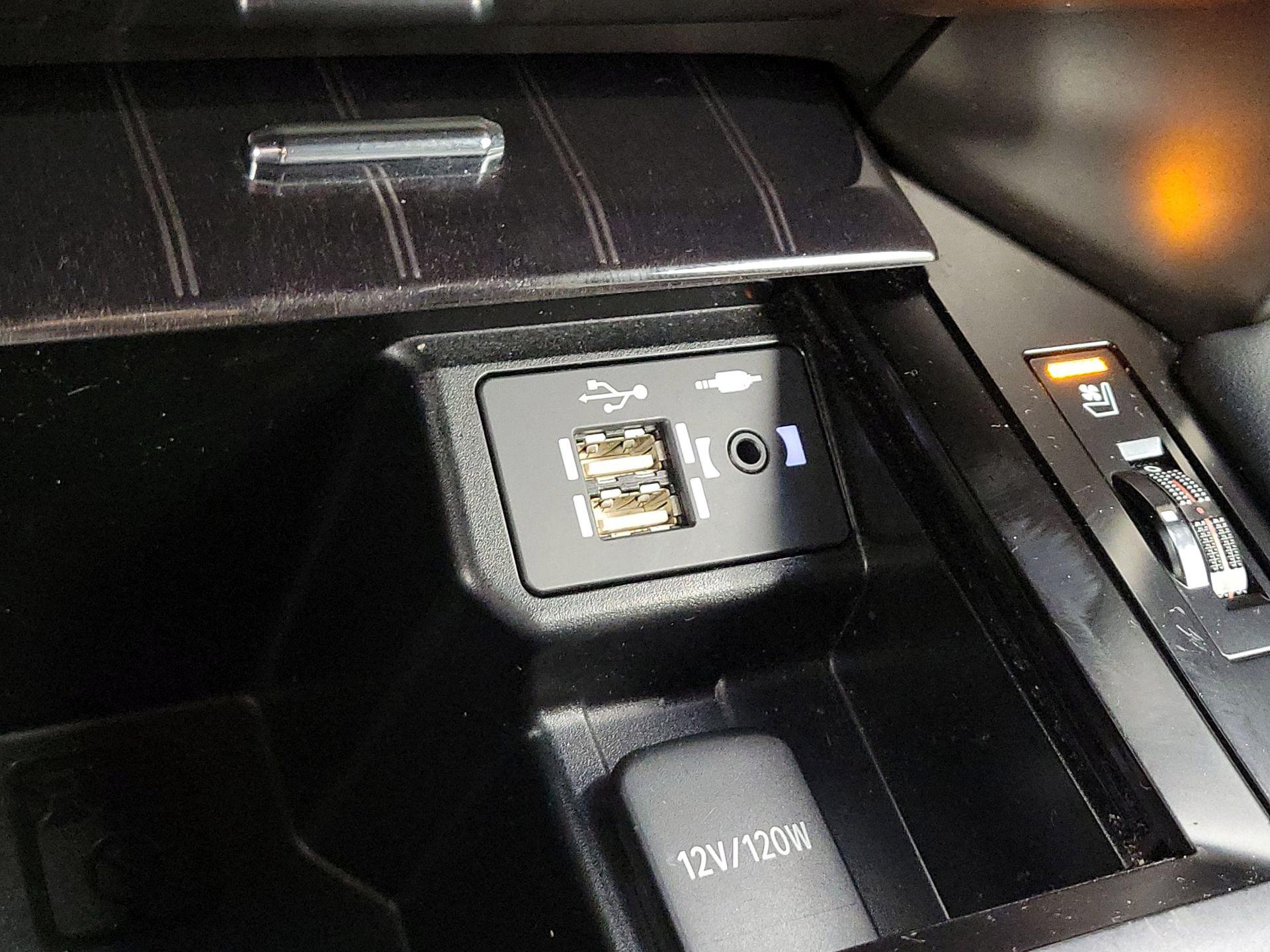 Thumbnail: 2020 Lexus GX - 19