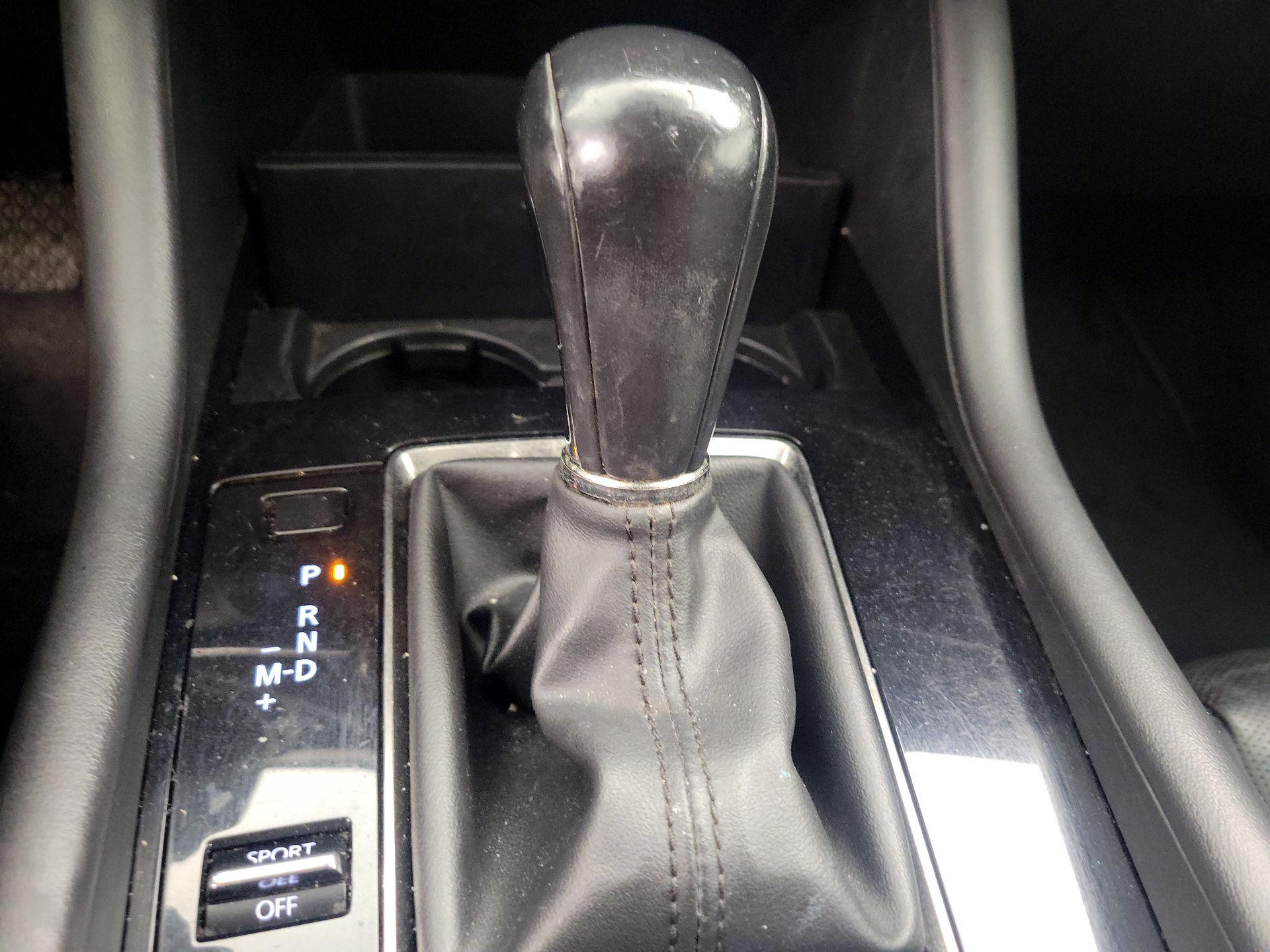 Thumbnail: 2019 Mazda Mazda3 - 17