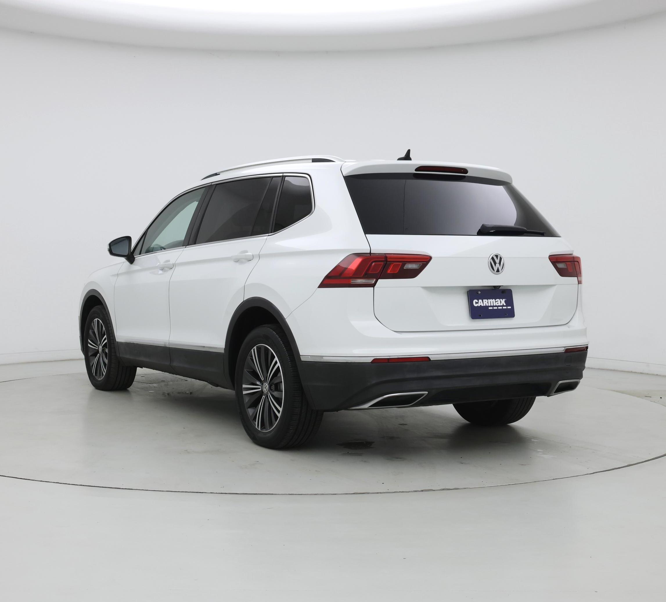 Thumbnail: 2018 Volkswagen Tiguan - 2