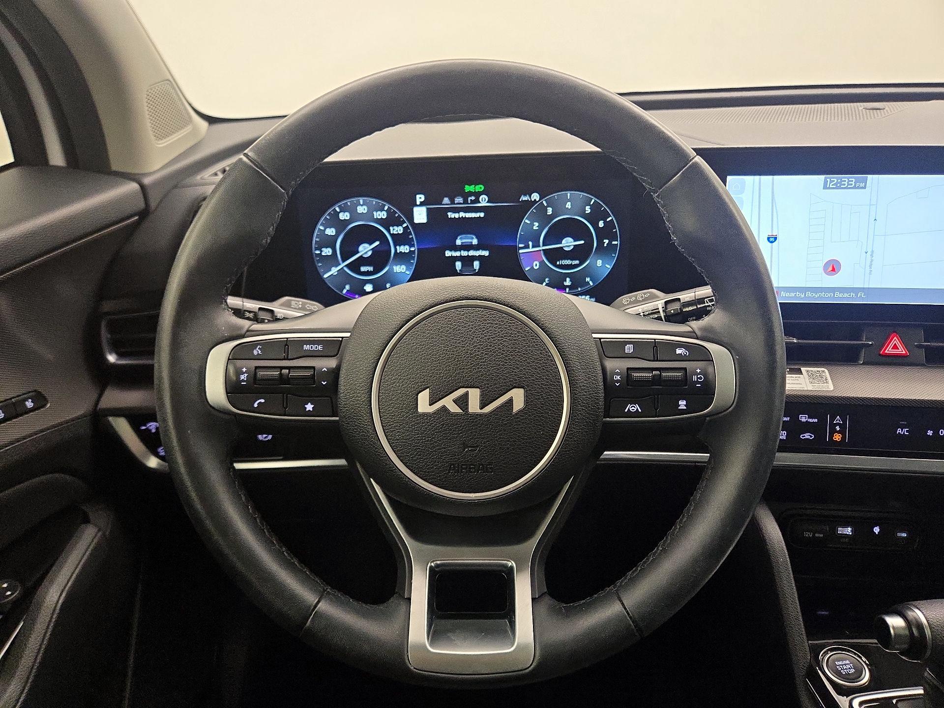 Thumbnail: 2023 Kia Sportage - 10