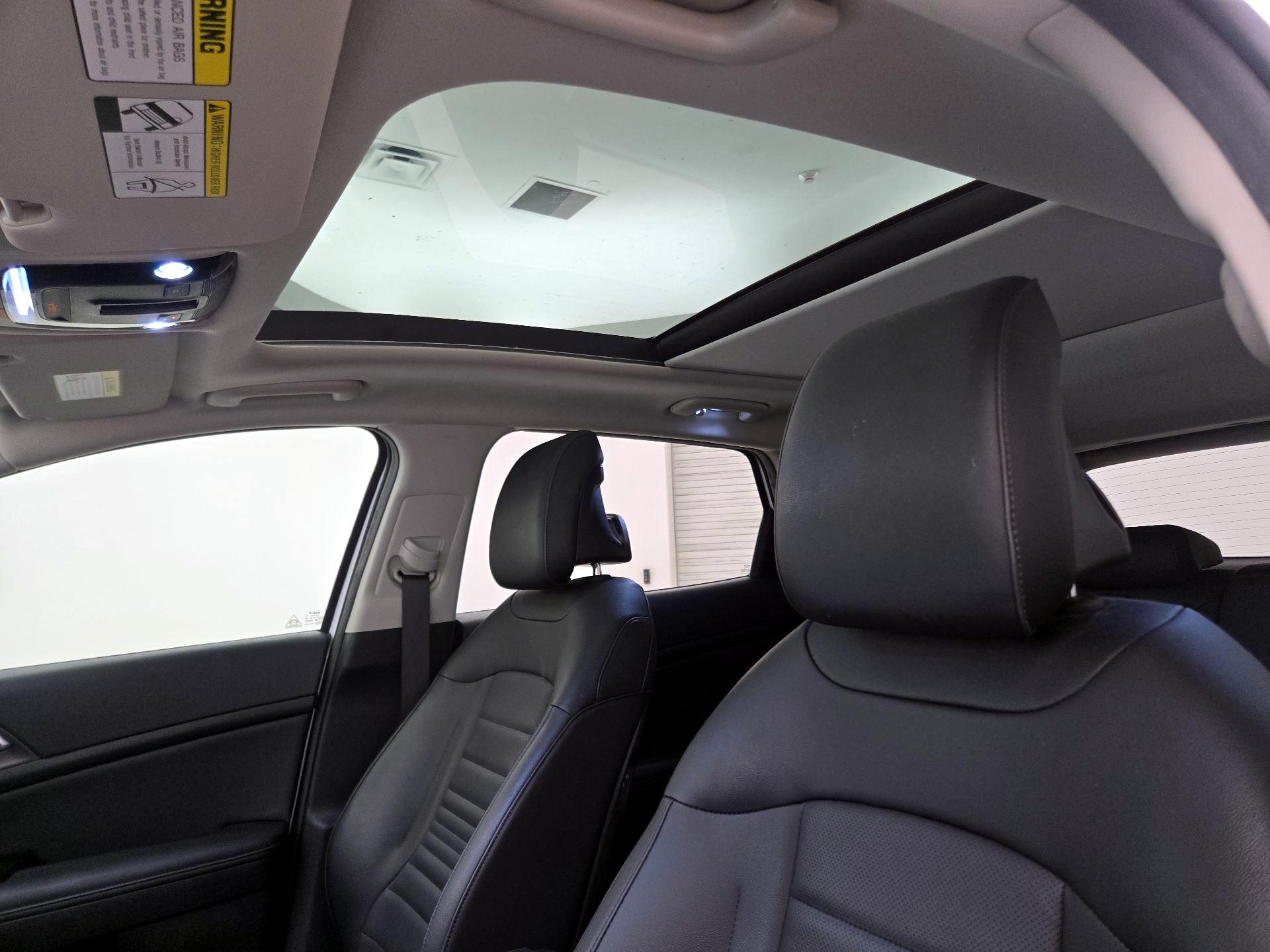 Thumbnail: 2023 Kia Sportage - 20