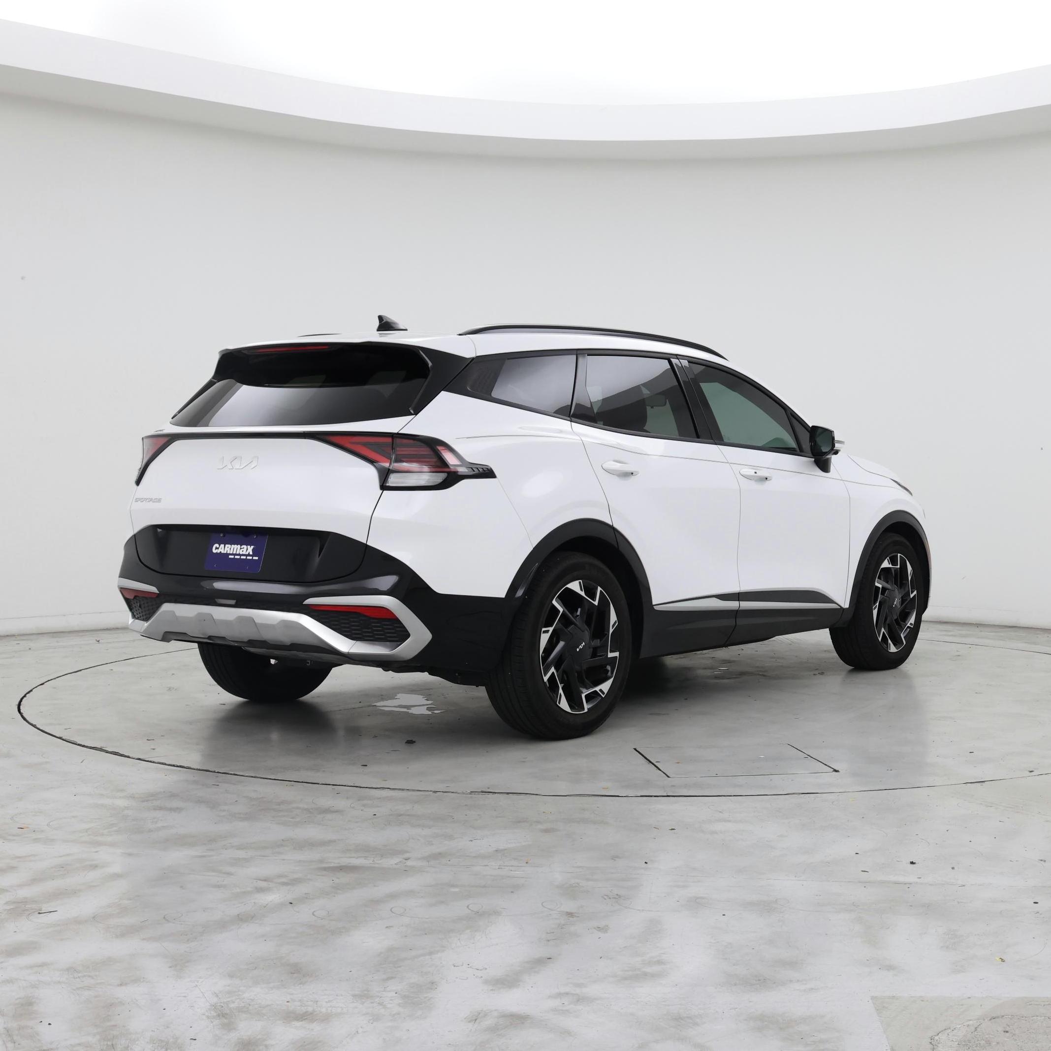 Thumbnail: 2023 Kia Sportage - 8