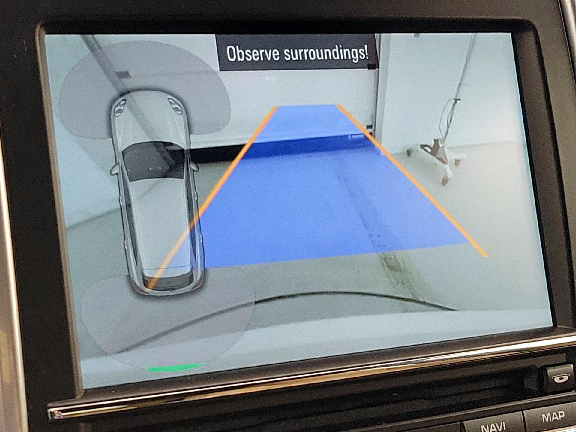 Thumbnail: 2016 Porsche Cayenne - 15