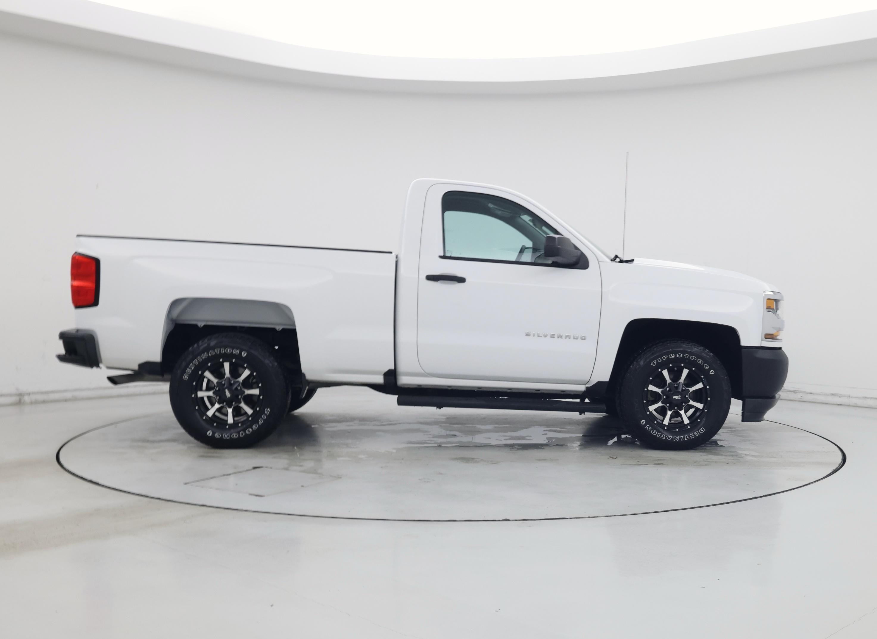 Thumbnail: 2017 Chevrolet Silverado 1500 - 7