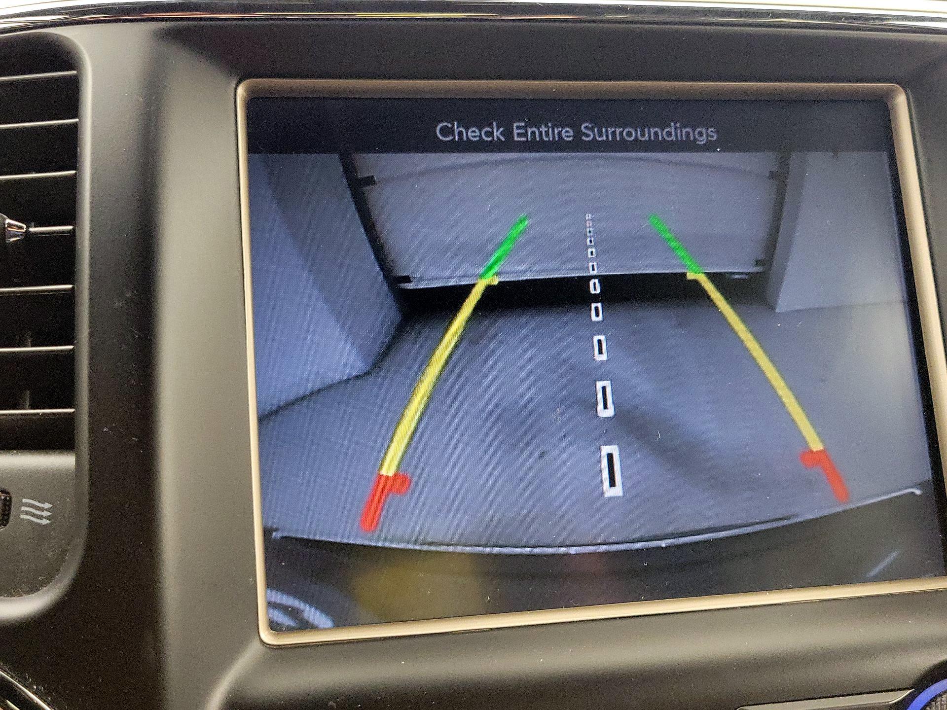 Thumbnail: 2014 Jeep Grand Cherokee - 15