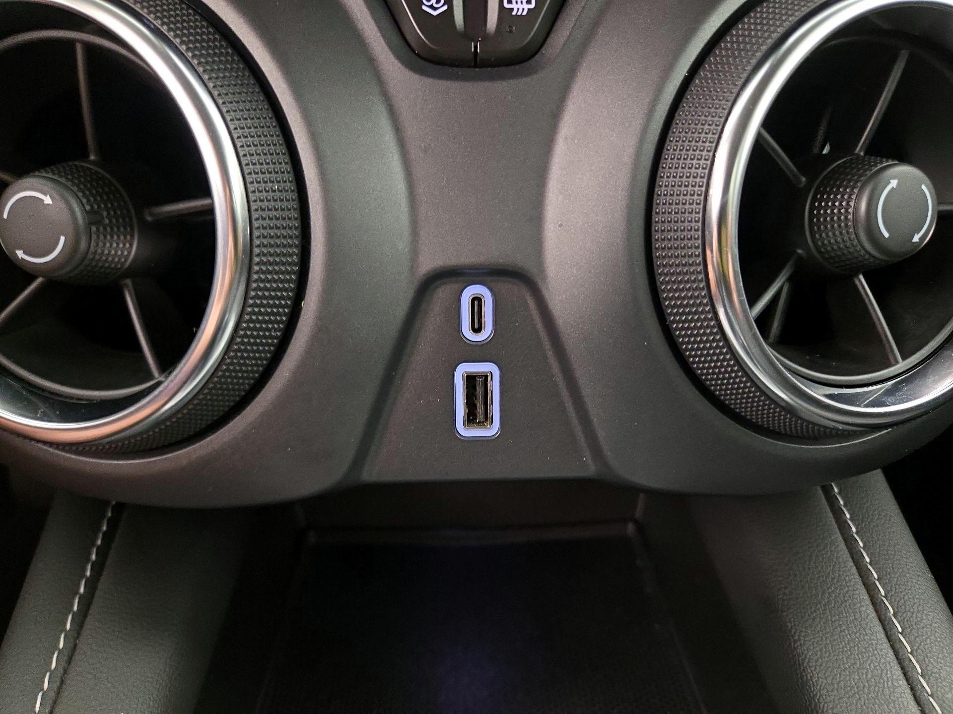 Thumbnail: 2024 Chevrolet Blazer - 18