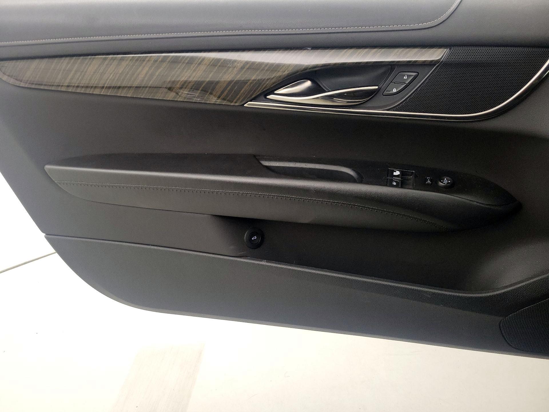 Thumbnail: 2017 Cadillac ATS - 12