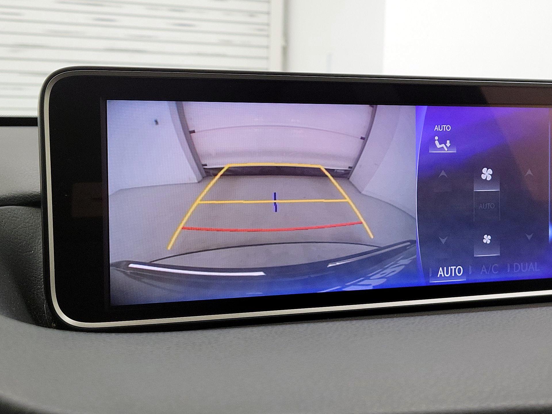 Thumbnail: 2016 Lexus RX - 15