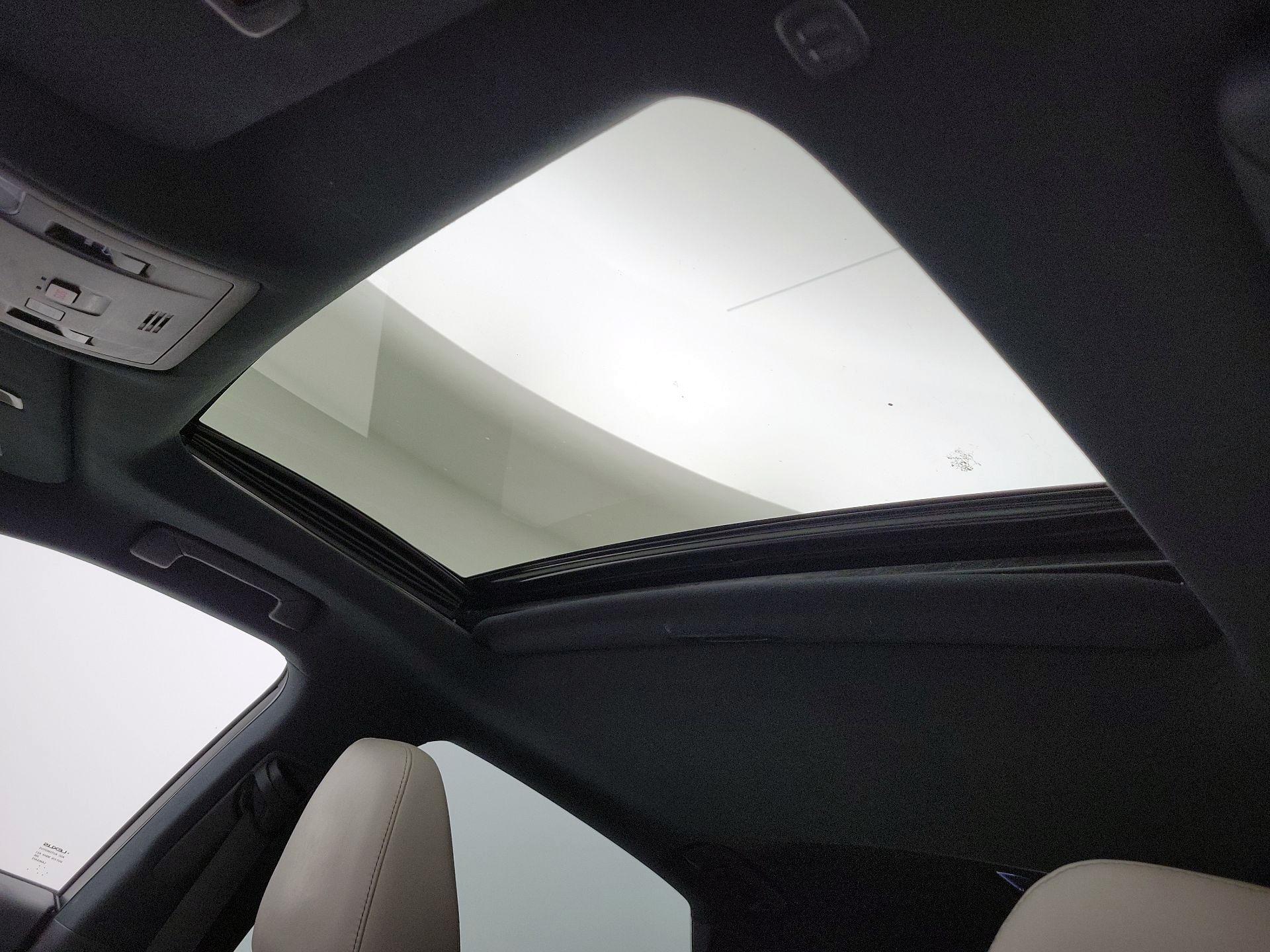 Thumbnail: 2016 Lexus RX - 20