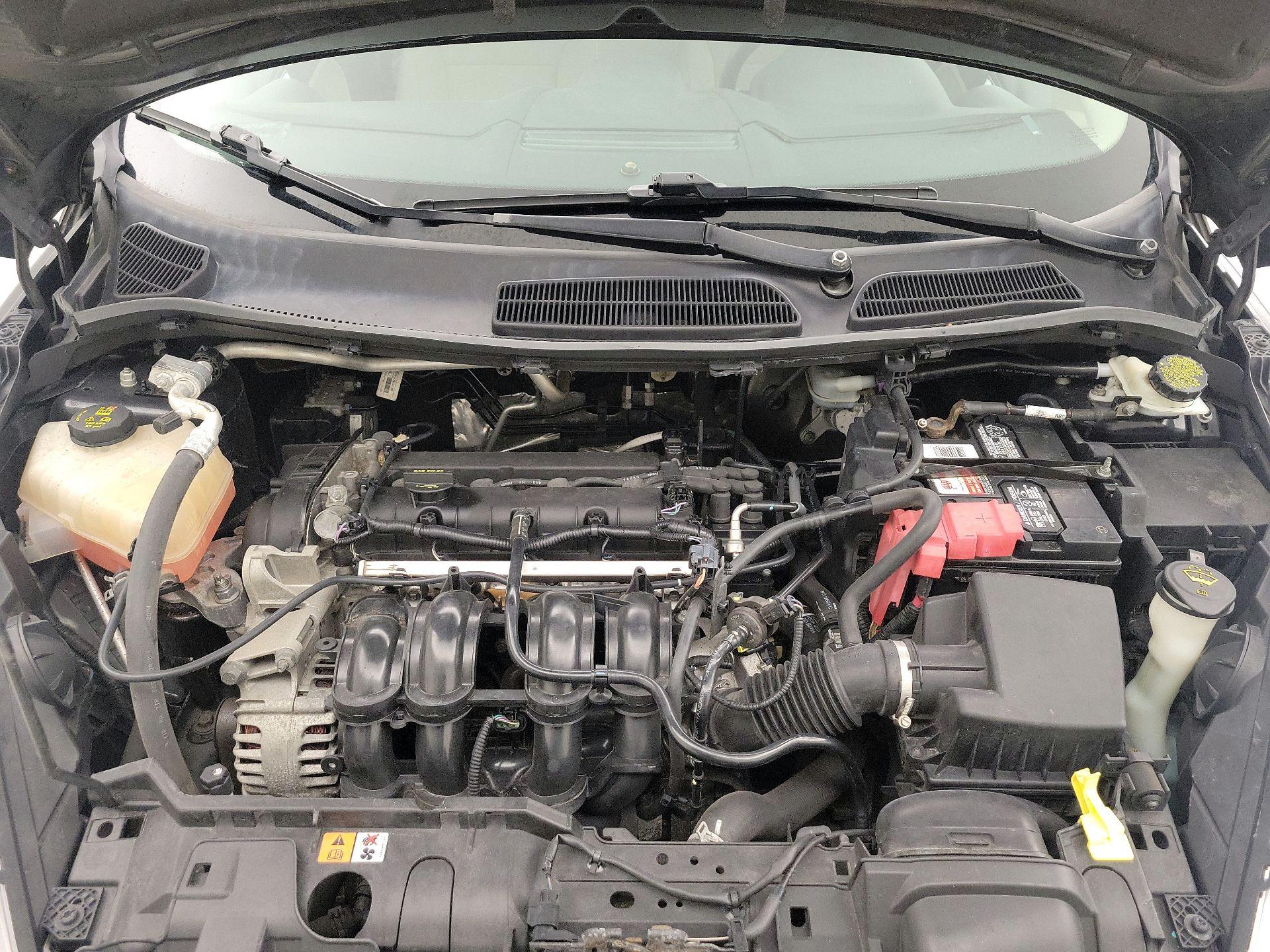 Thumbnail: 2015 Ford Fiesta - 20