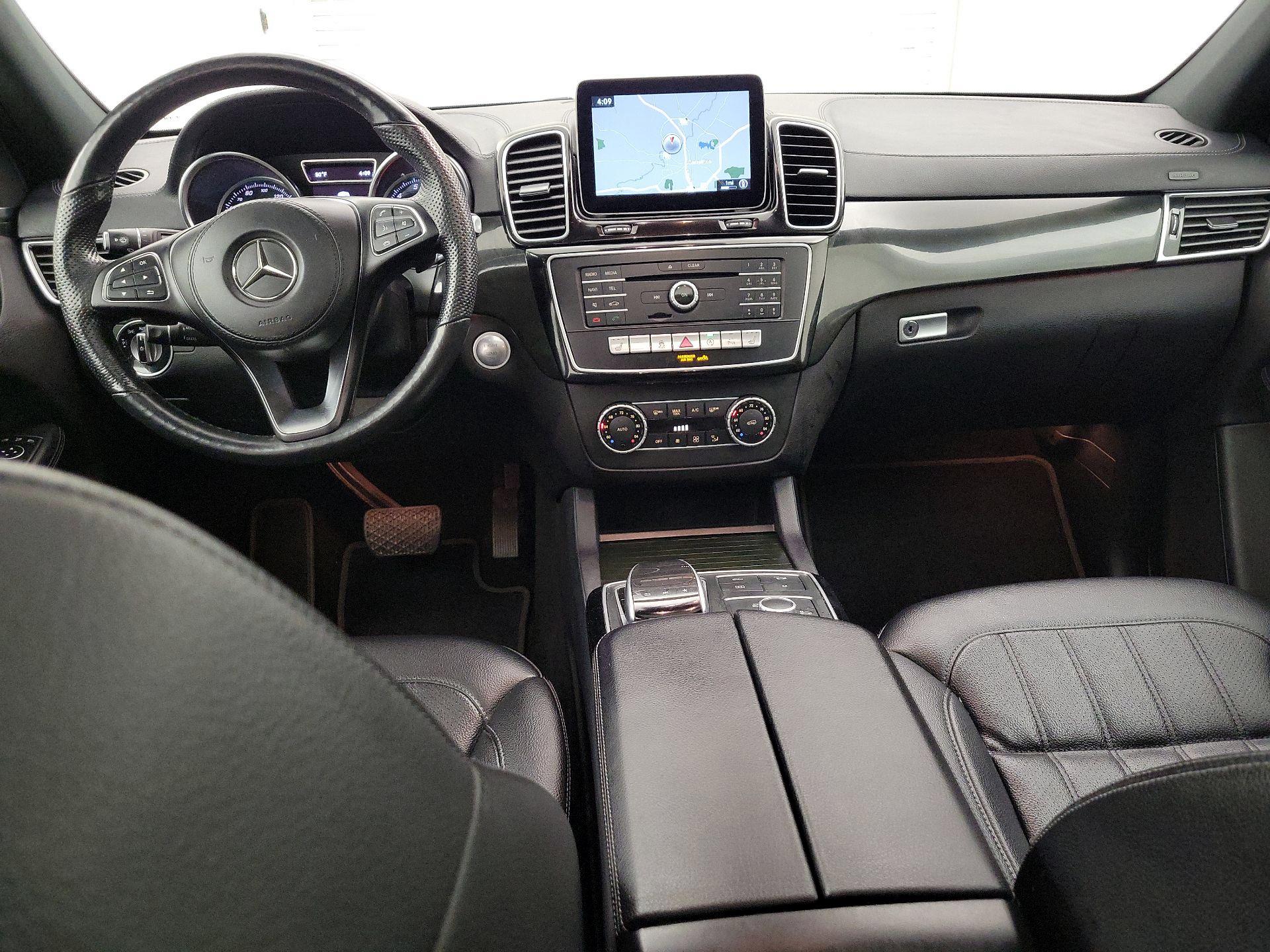 Thumbnail: 2018 Mercedes-Benz GLS - 9