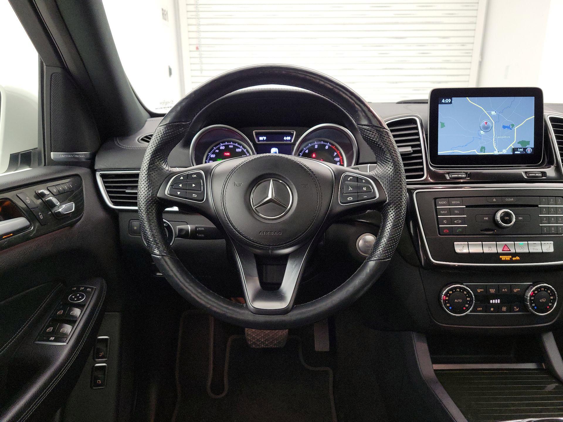 Thumbnail: 2018 Mercedes-Benz GLS - 10