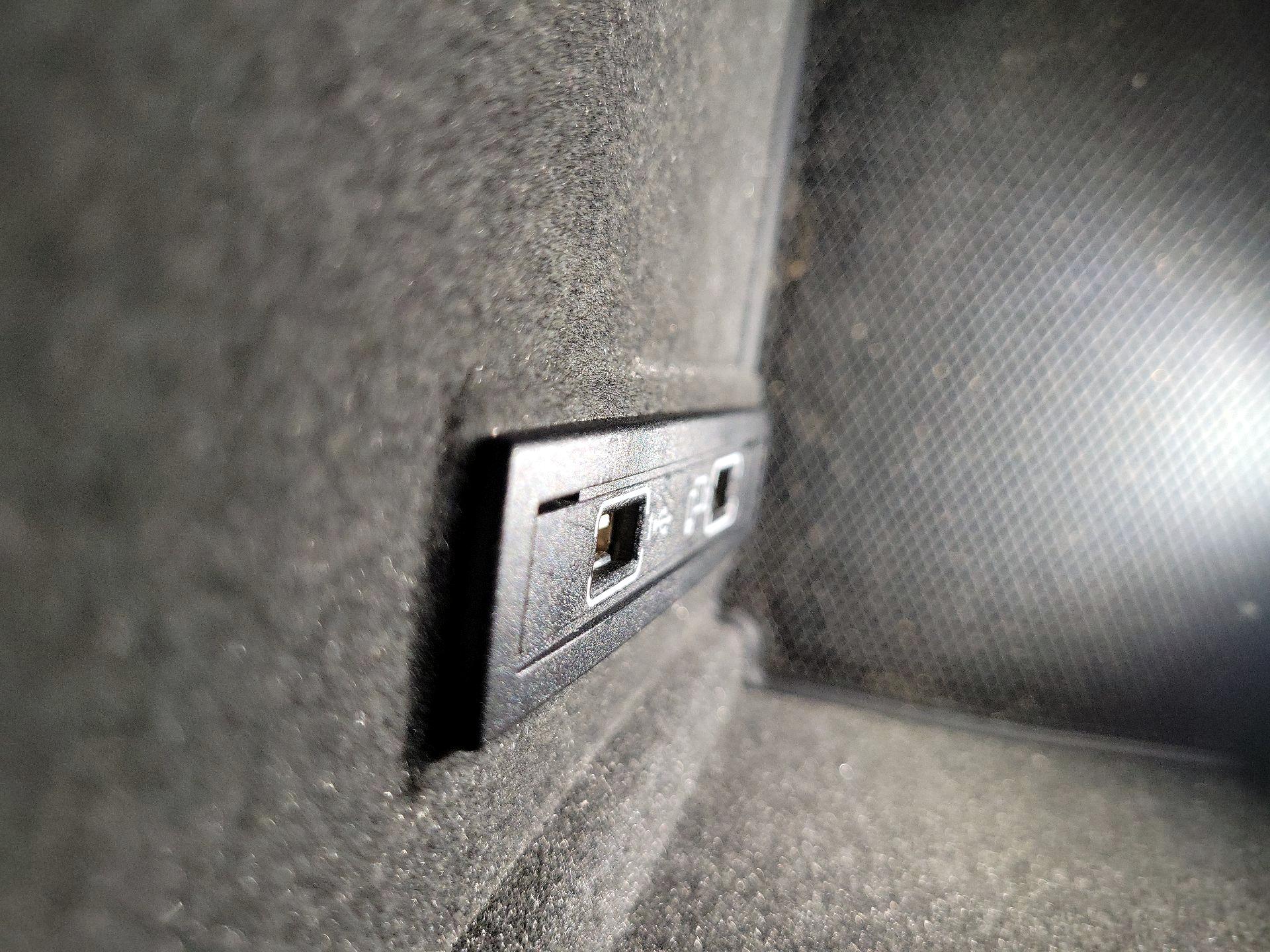 Thumbnail: 2018 Mercedes-Benz GLS - 19