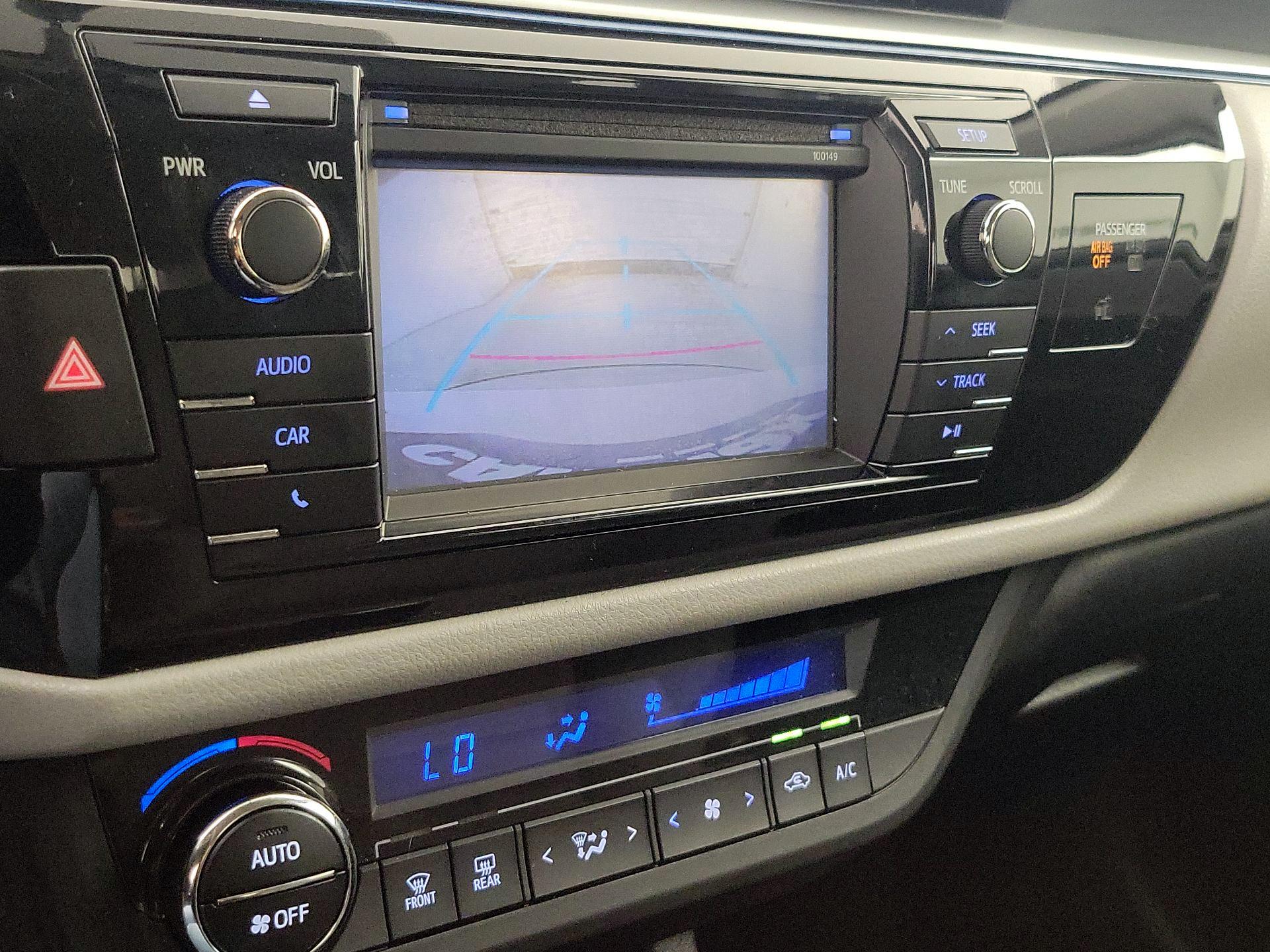 Thumbnail: 2015 Toyota Corolla - 14