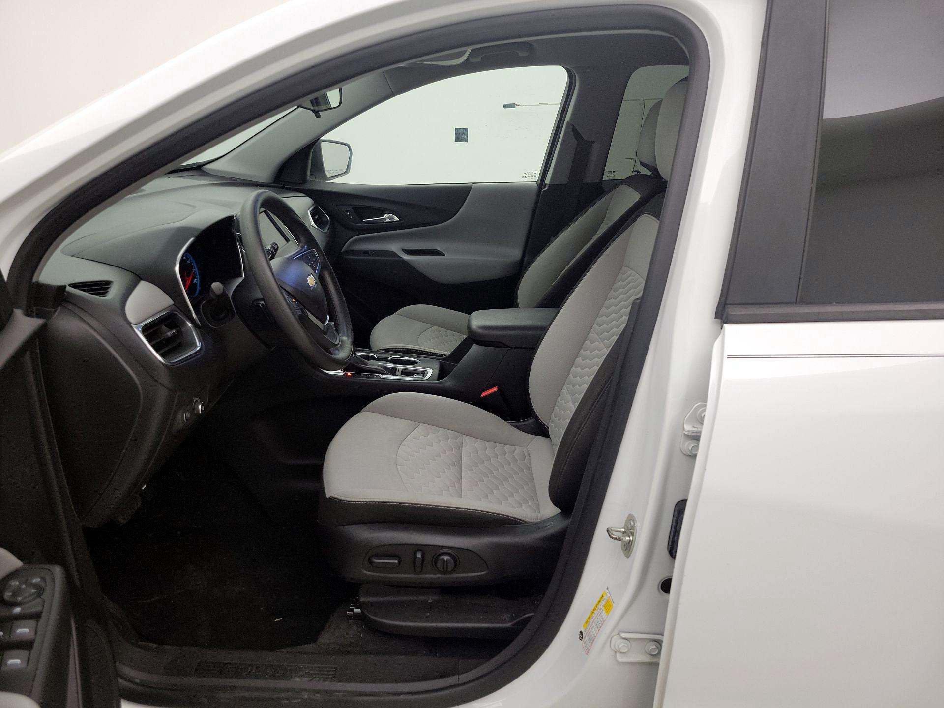 Thumbnail: 2020 Chevrolet Equinox - 11