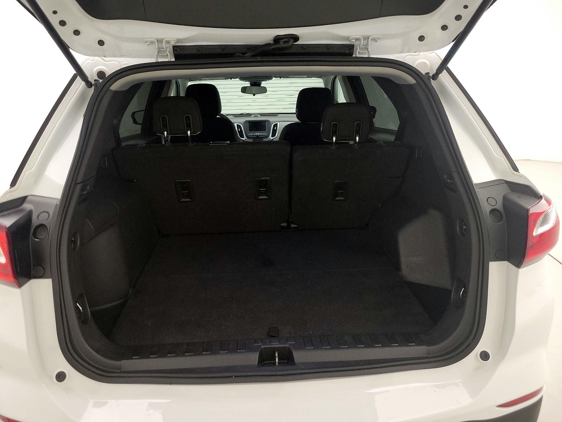 Thumbnail: 2020 Chevrolet Equinox - 20