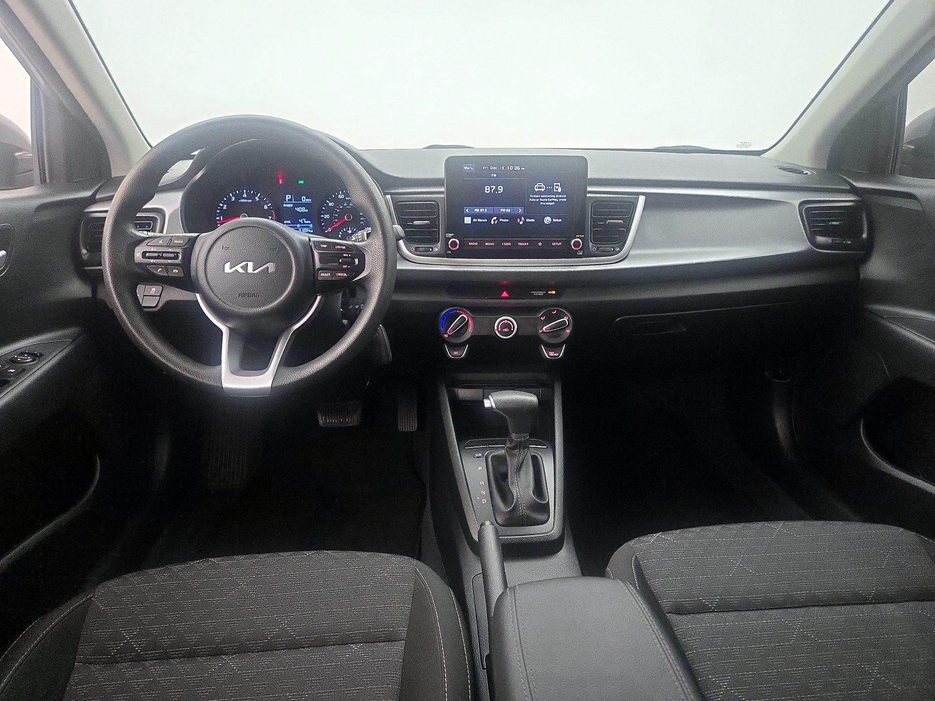 Thumbnail: 2023 Kia Rio - 9