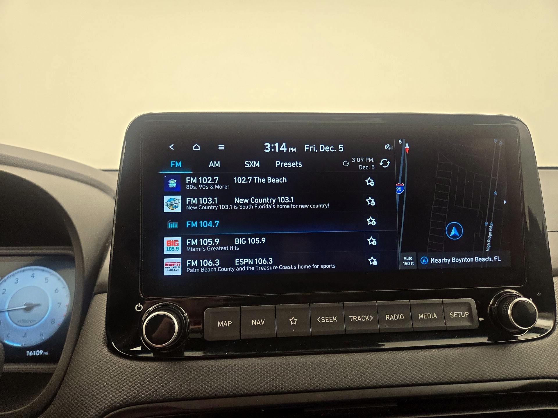 Thumbnail: 2023 Hyundai Kona - 16