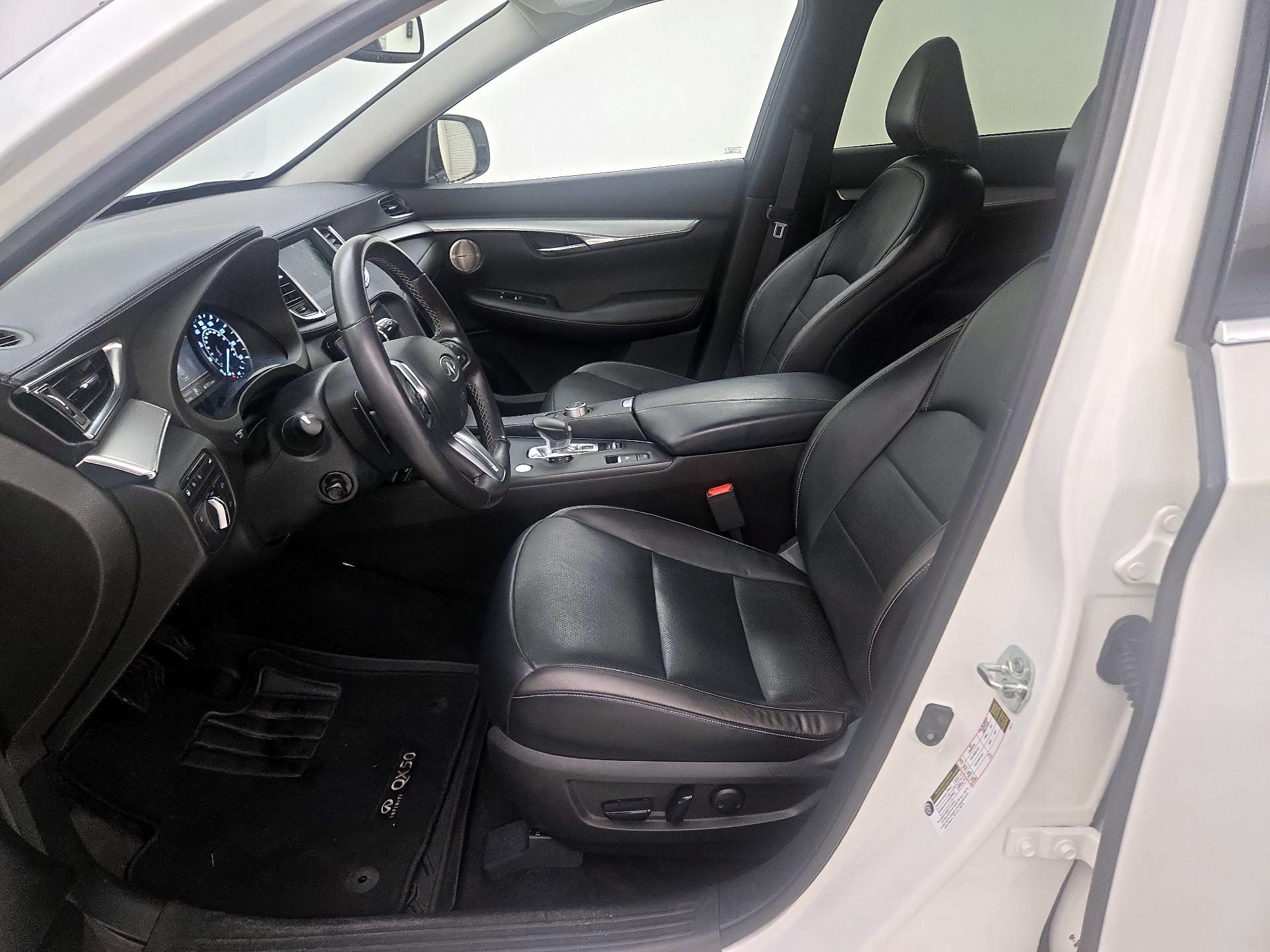 Thumbnail: 2021 INFINITI QX50 - 11