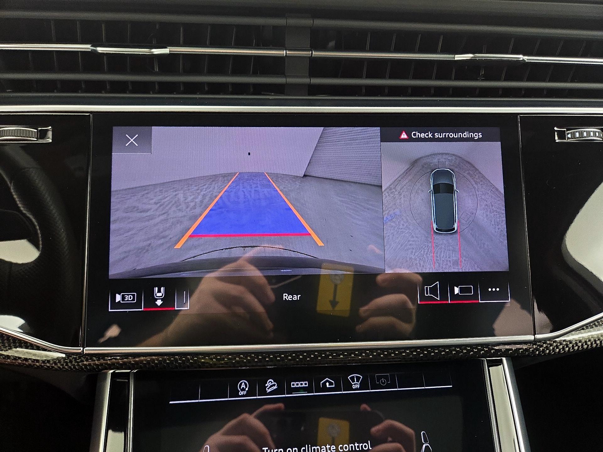 Thumbnail: 2021 Audi SQ7 - 15