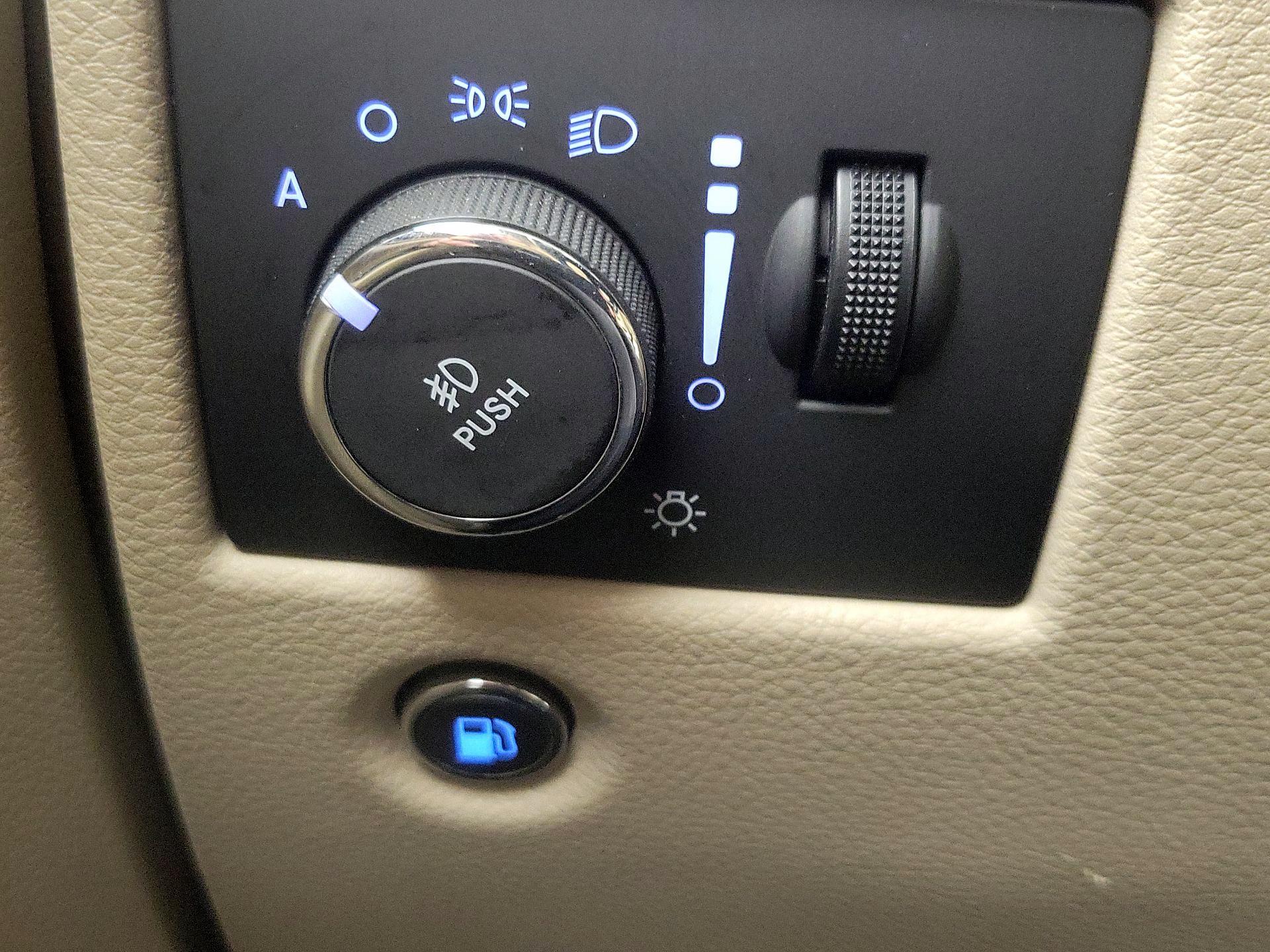 Thumbnail: 2016 Jeep Grand Cherokee - 13