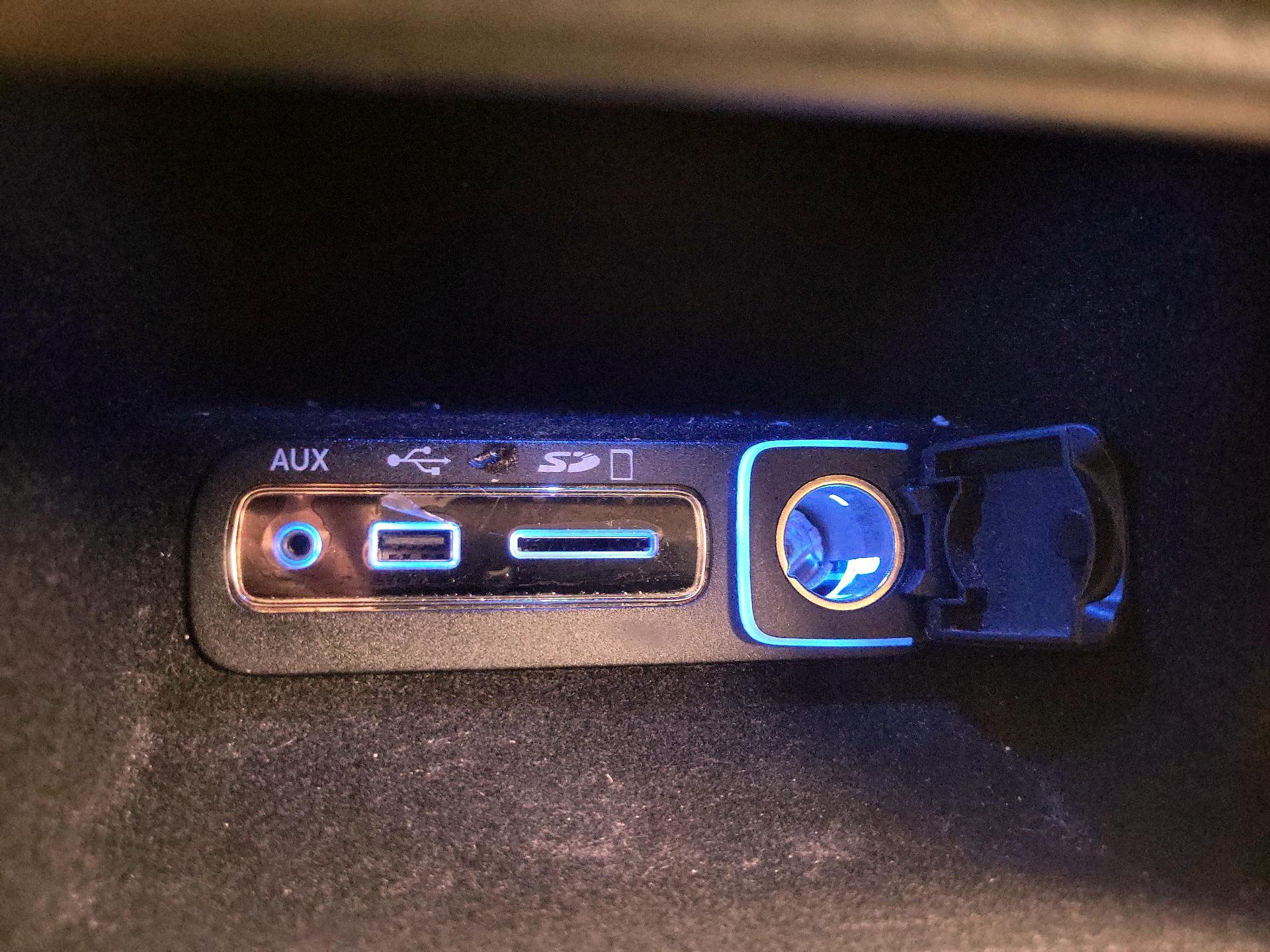 Thumbnail: 2016 Jeep Grand Cherokee - 19